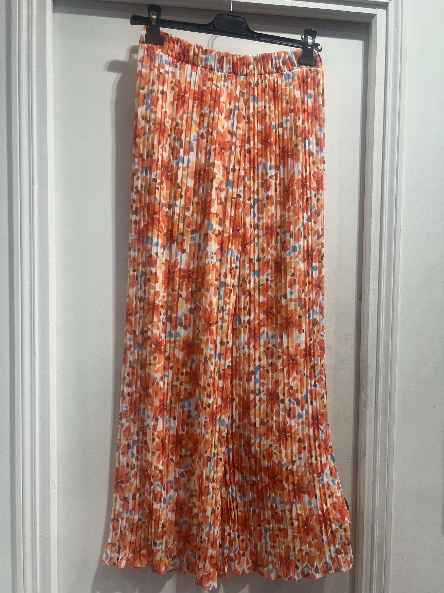 Grossiste LATINO - Pantalon large, plissé, imprimé