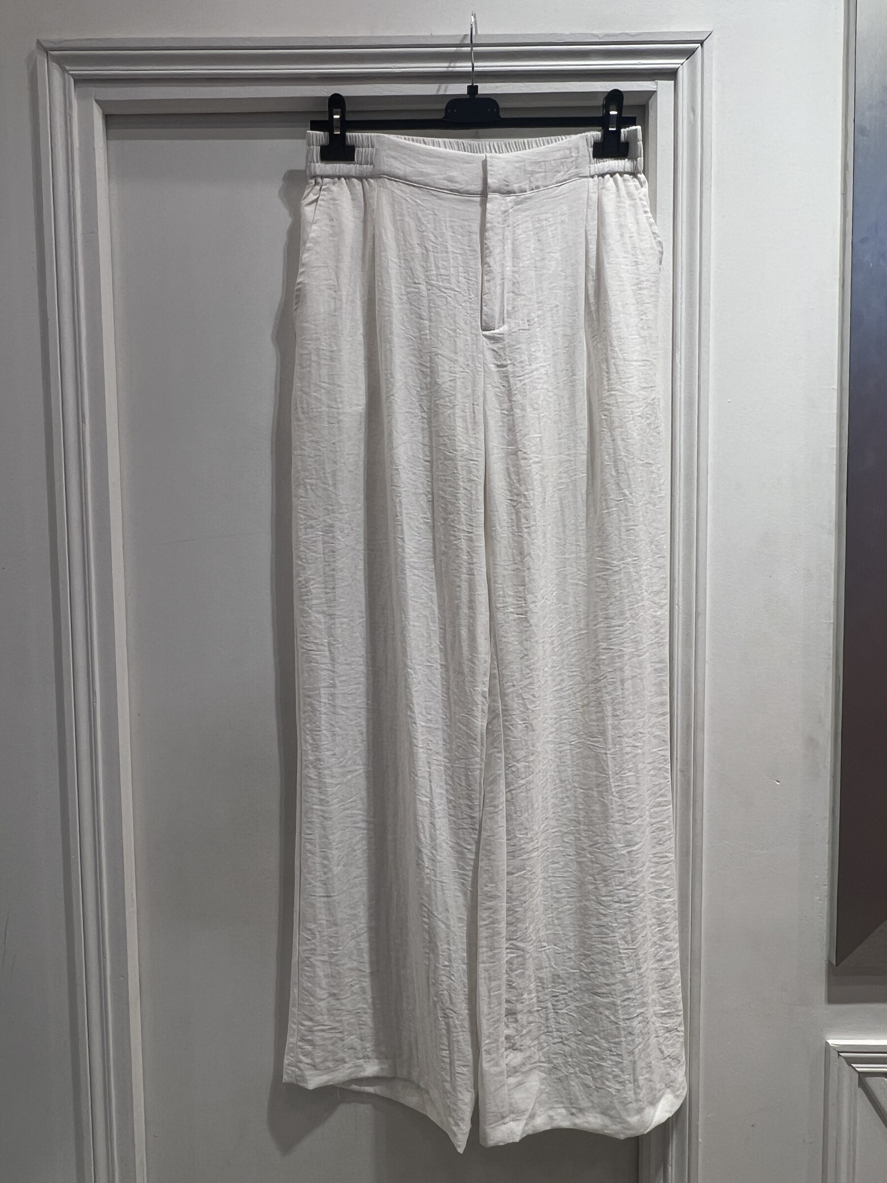 Großhändler LATINO - breite Hosen