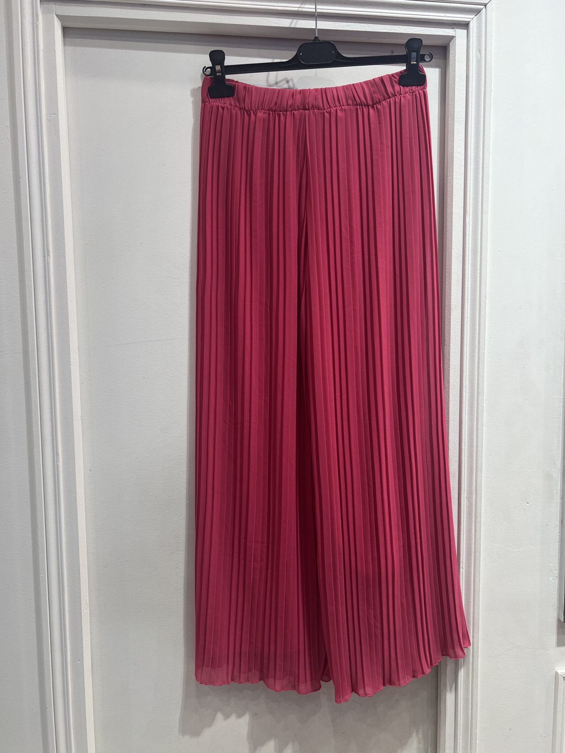 Großhändler LATINO - Faltenhose