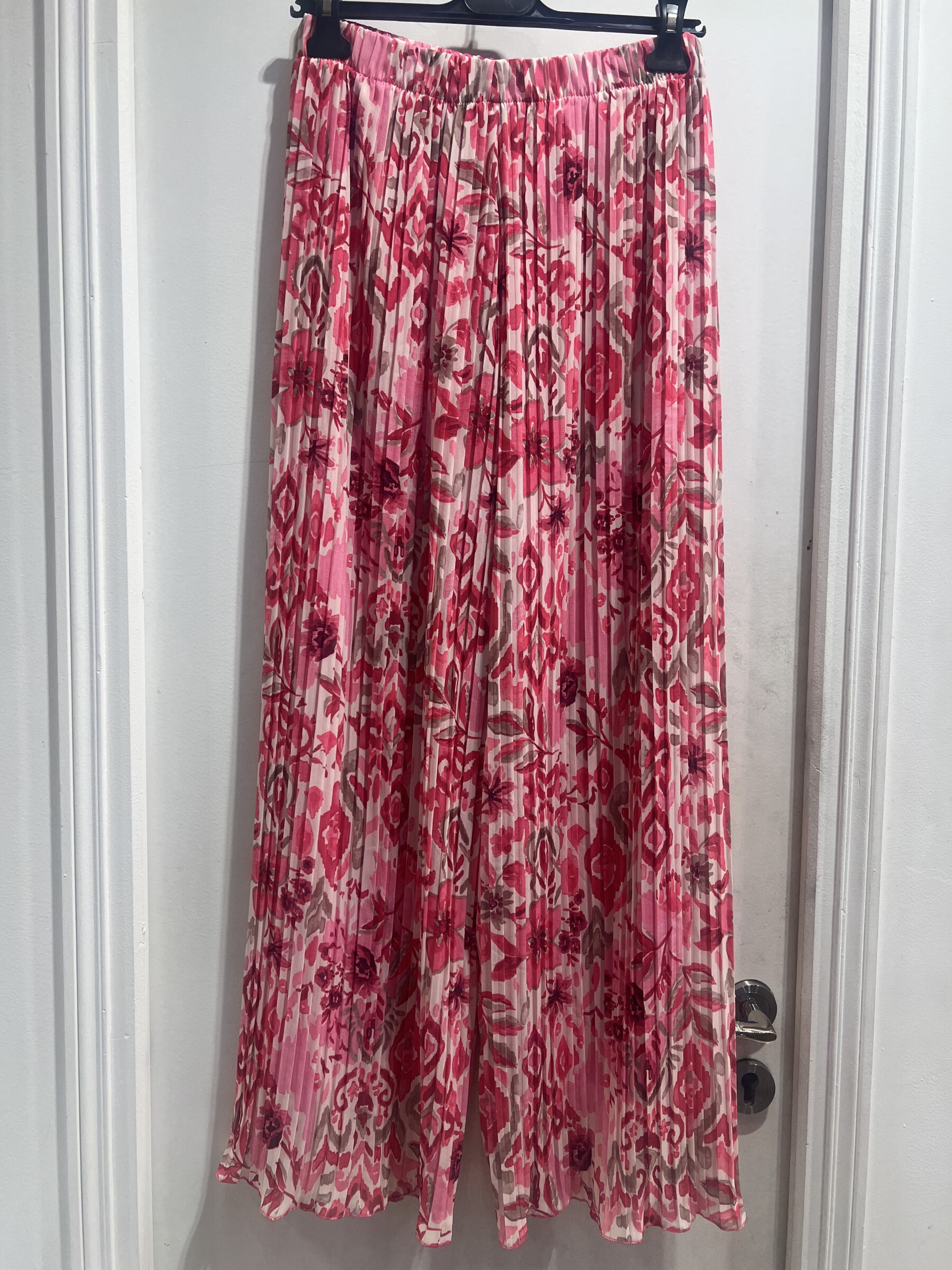 Grossiste LATINO - Pantalon large, plissé, imprimé