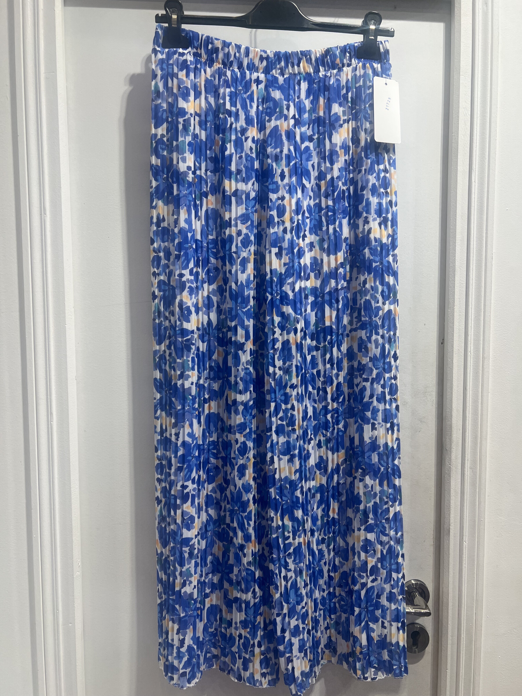 Grossiste LATINO - Pantalon large, plissé, imprimé