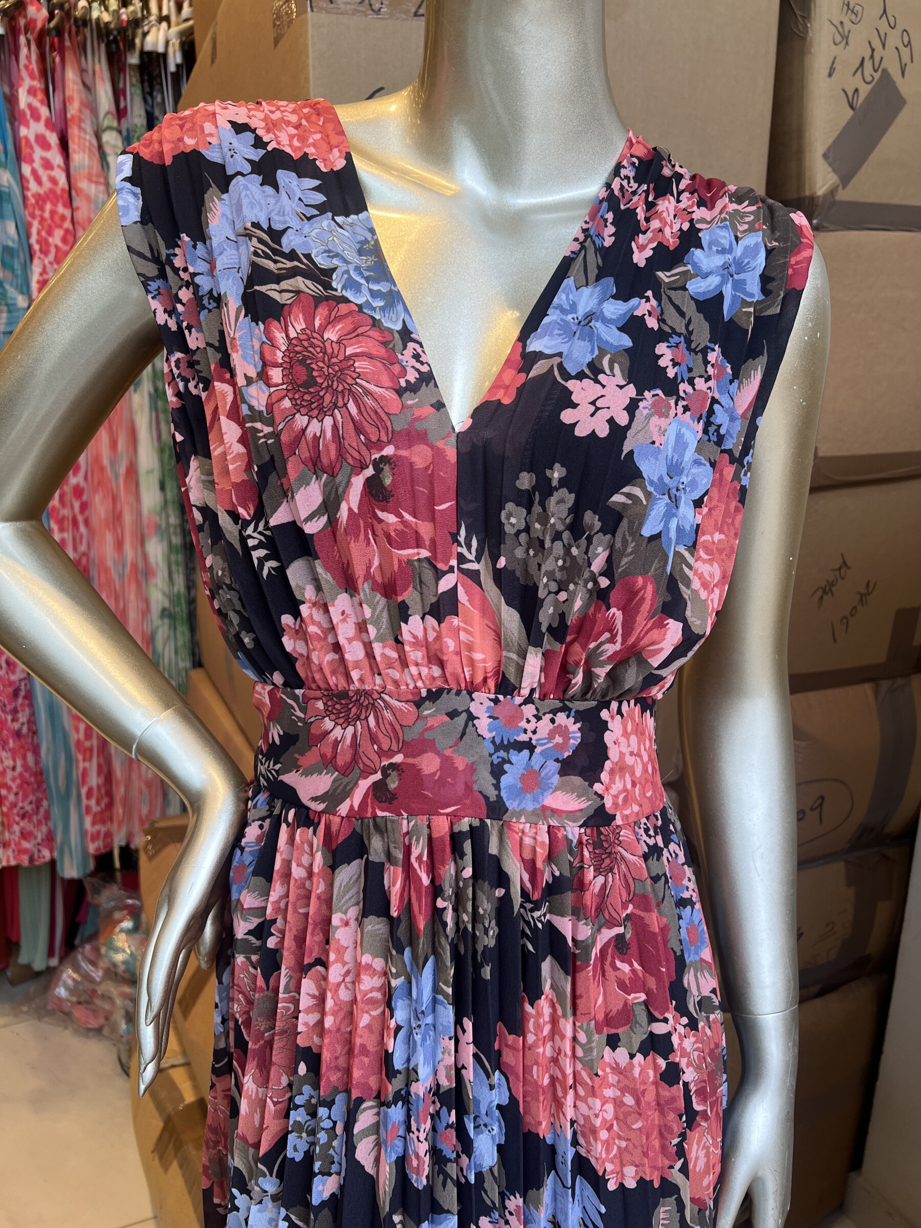 Mayorista LATINO - Vestido fluido largo, completamente plisado