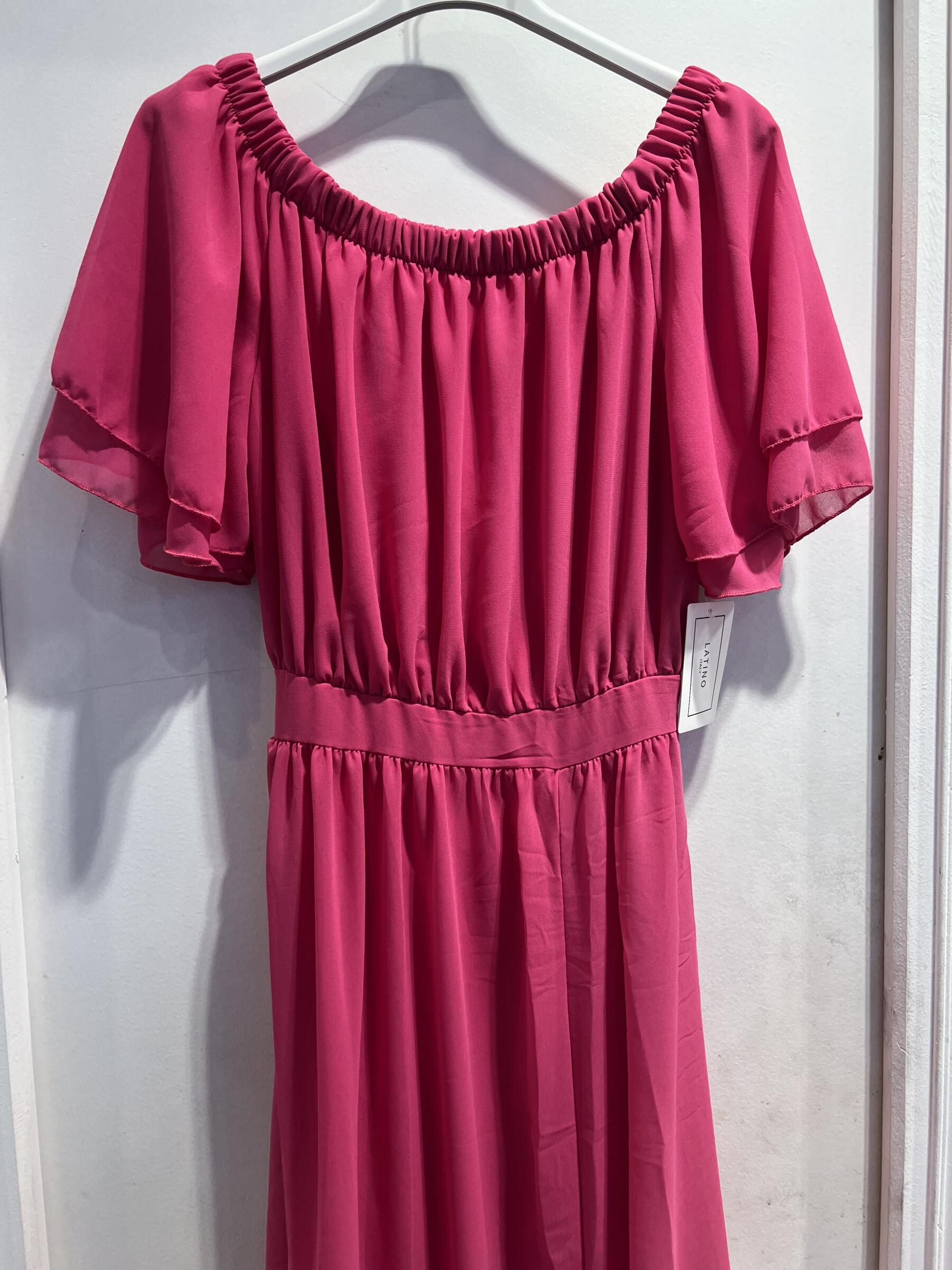 Mayorista LATINO - Vestido largo de hombros desnudos, con hendidura