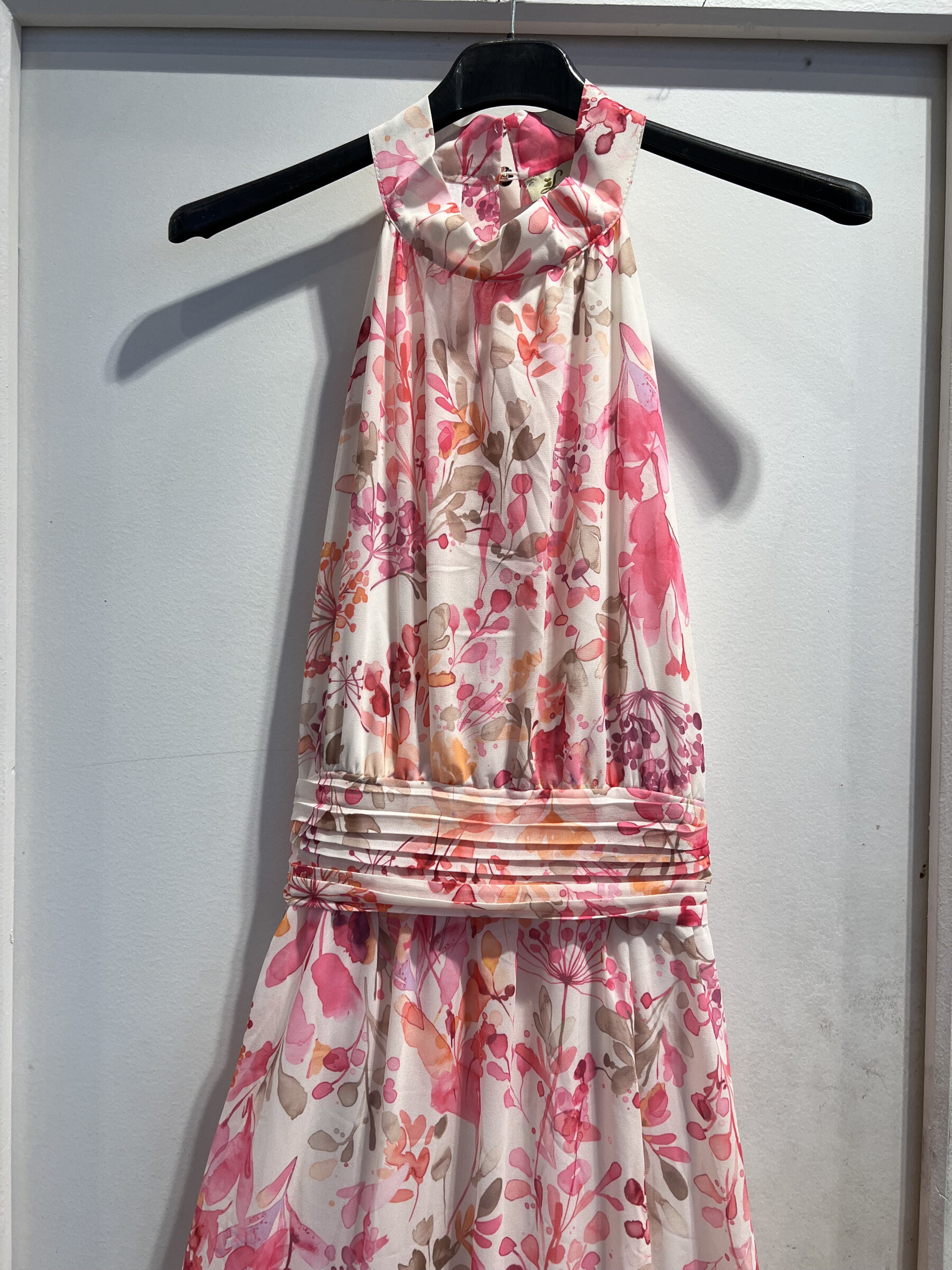 Wholesaler LATINO - Long printed dress bare back with slit