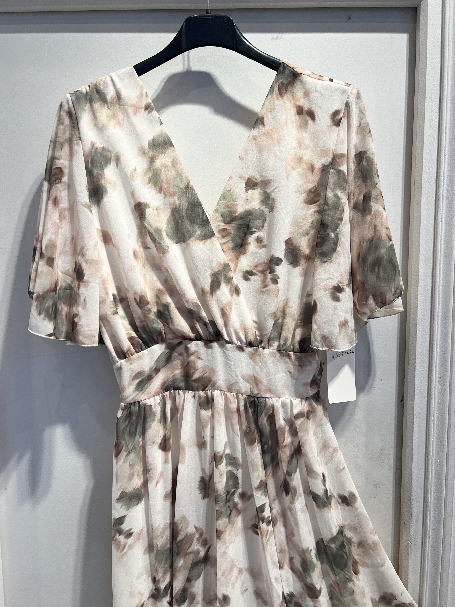 Wholesaler LATINO - Long slot fluid dress