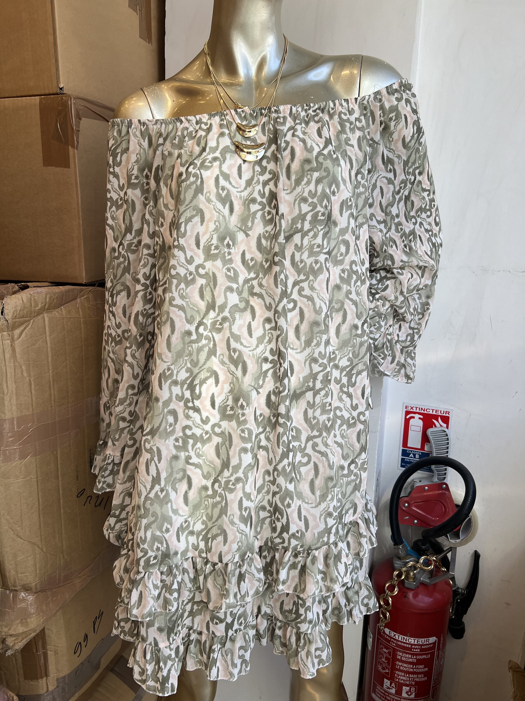 Wholesaler LATINO - Bohemian dress ample and chic and light fluid