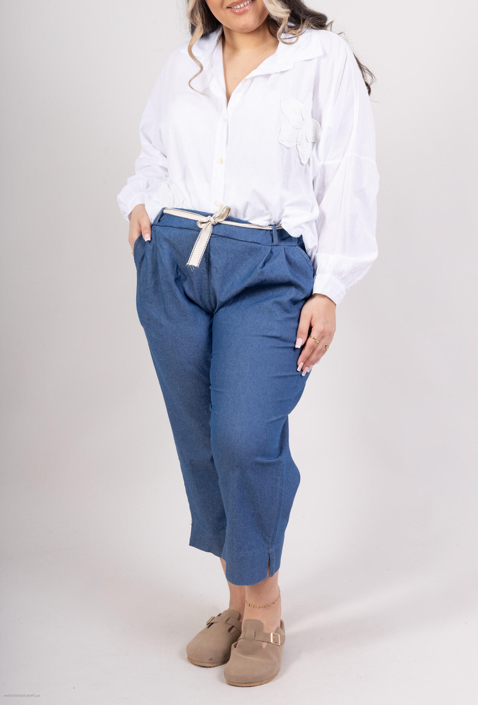 Grossiste LAURA PARIS (MKL) - Pantacourt en jean stretch