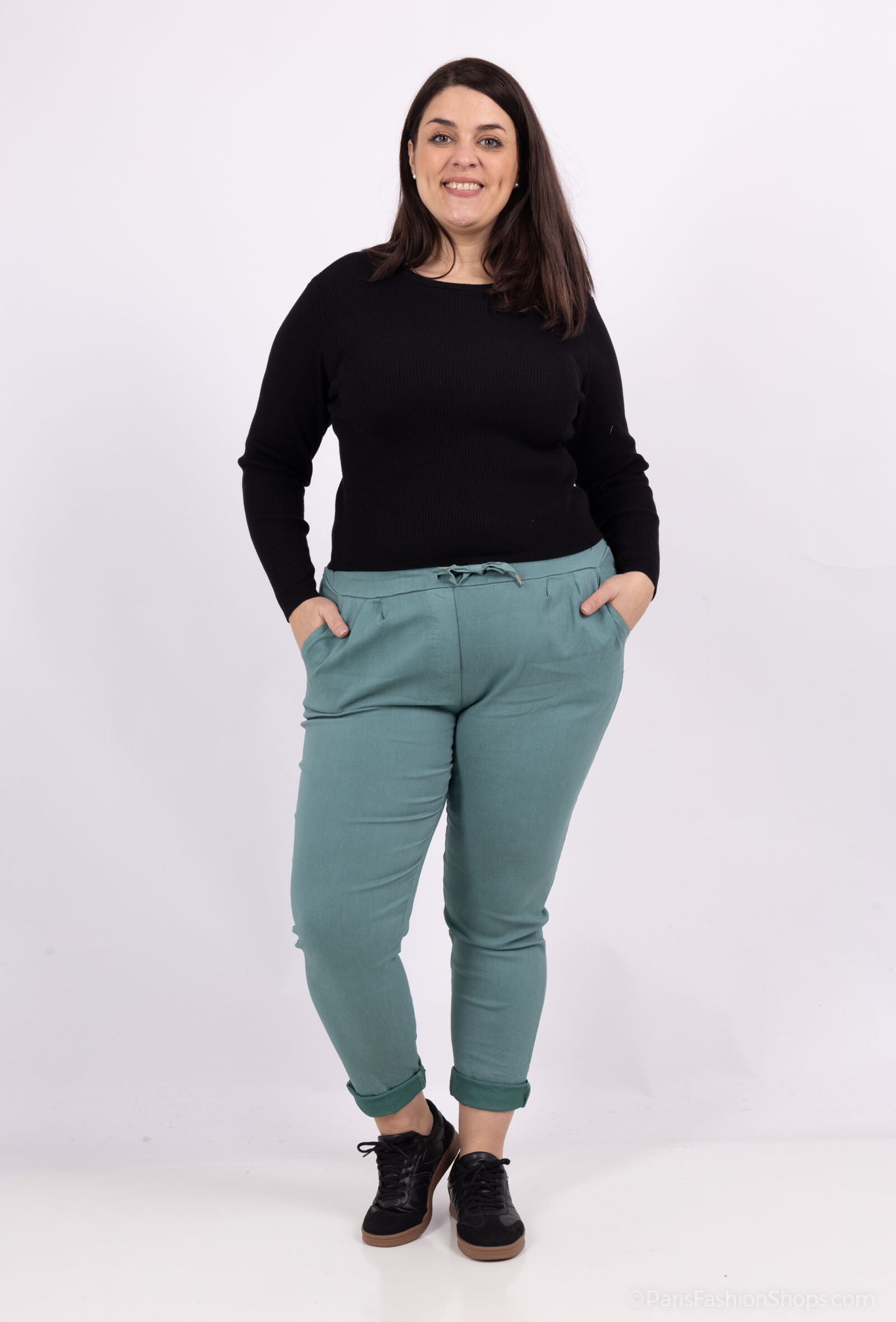 Grossiste LAURA PARIS (MKL) - Pantalon lycra à pinces hyper stretch T50/52