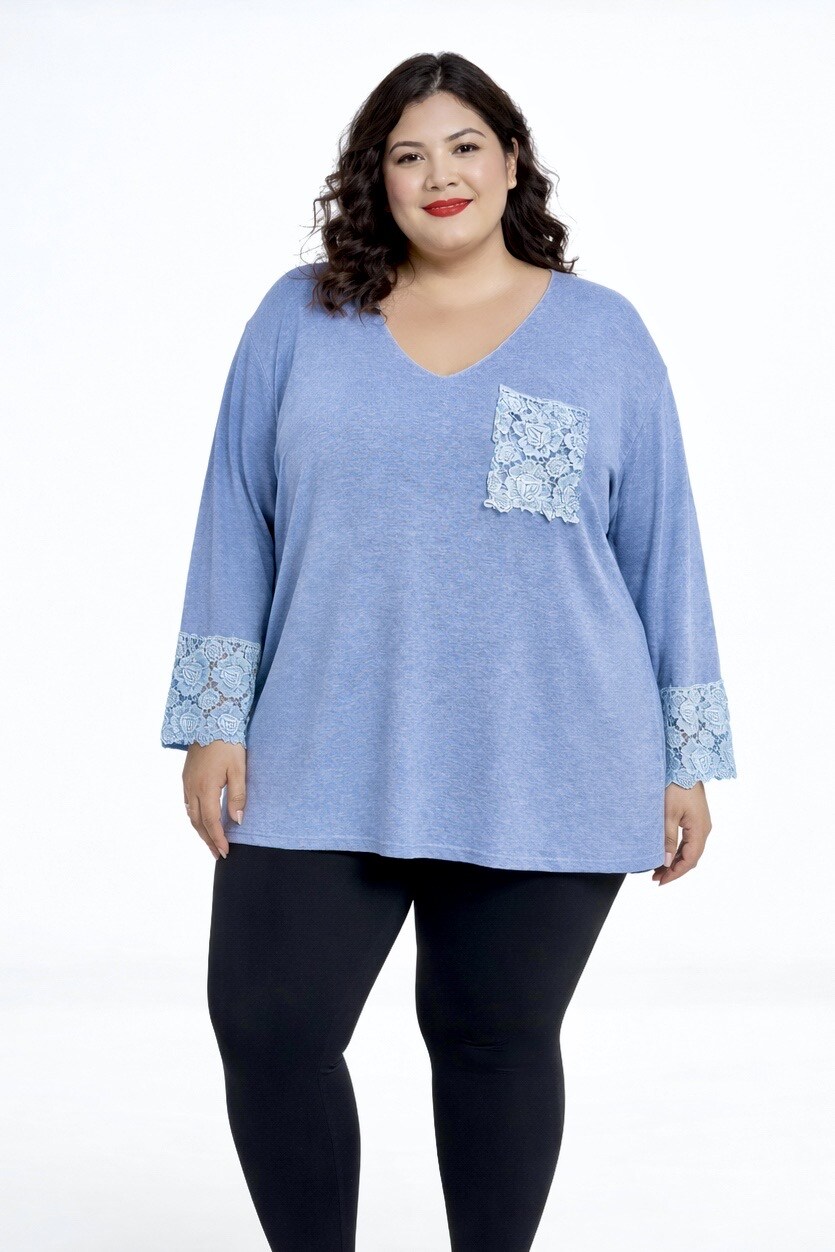 Wholesaler LAURA PARIS (MKL) - Fine knit tunic/sweater with lace