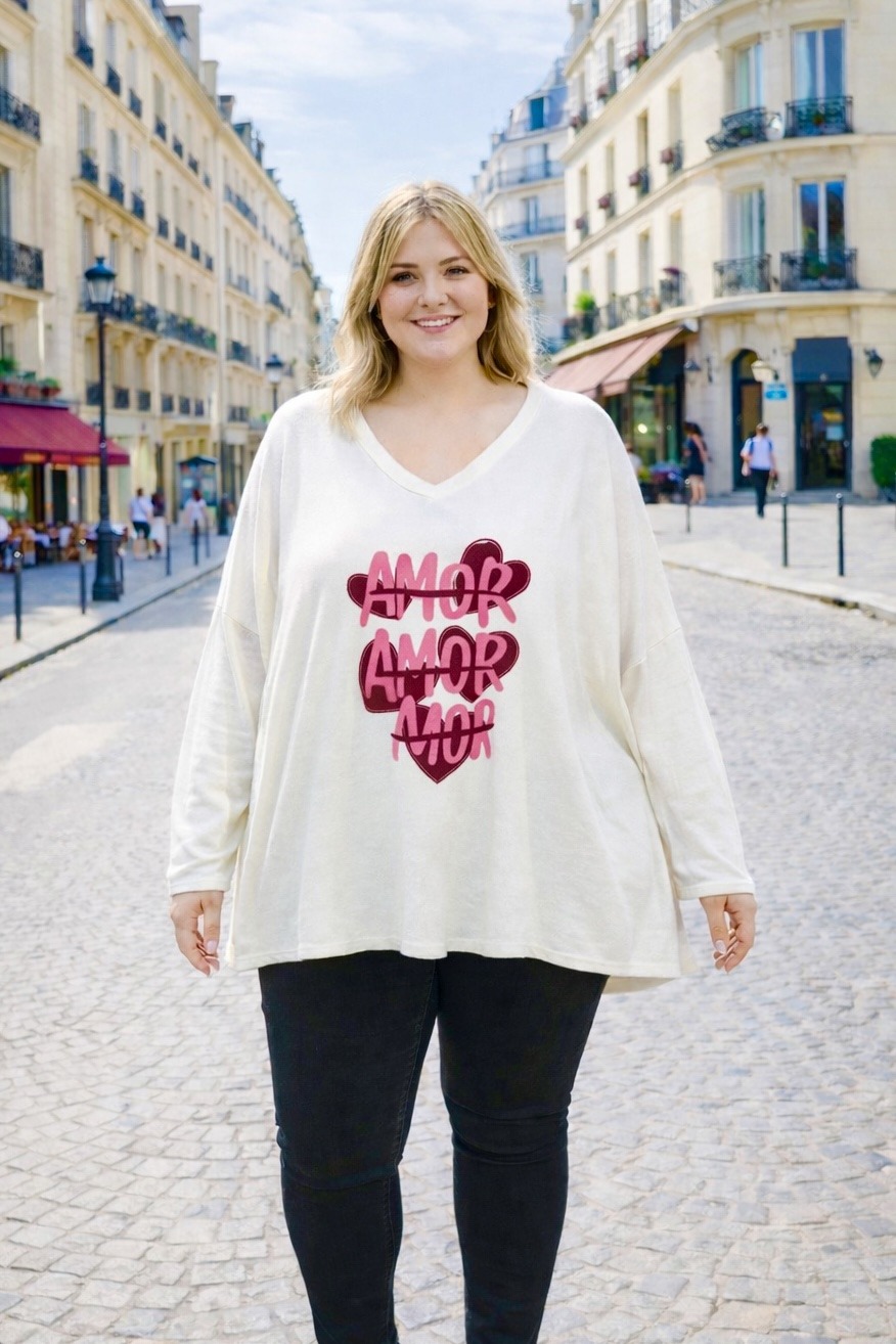Grossista LAURA PARIS (MKL) - Tunica/ Maglione in maglia fine morbida con stampa a cuori / 'Amor'