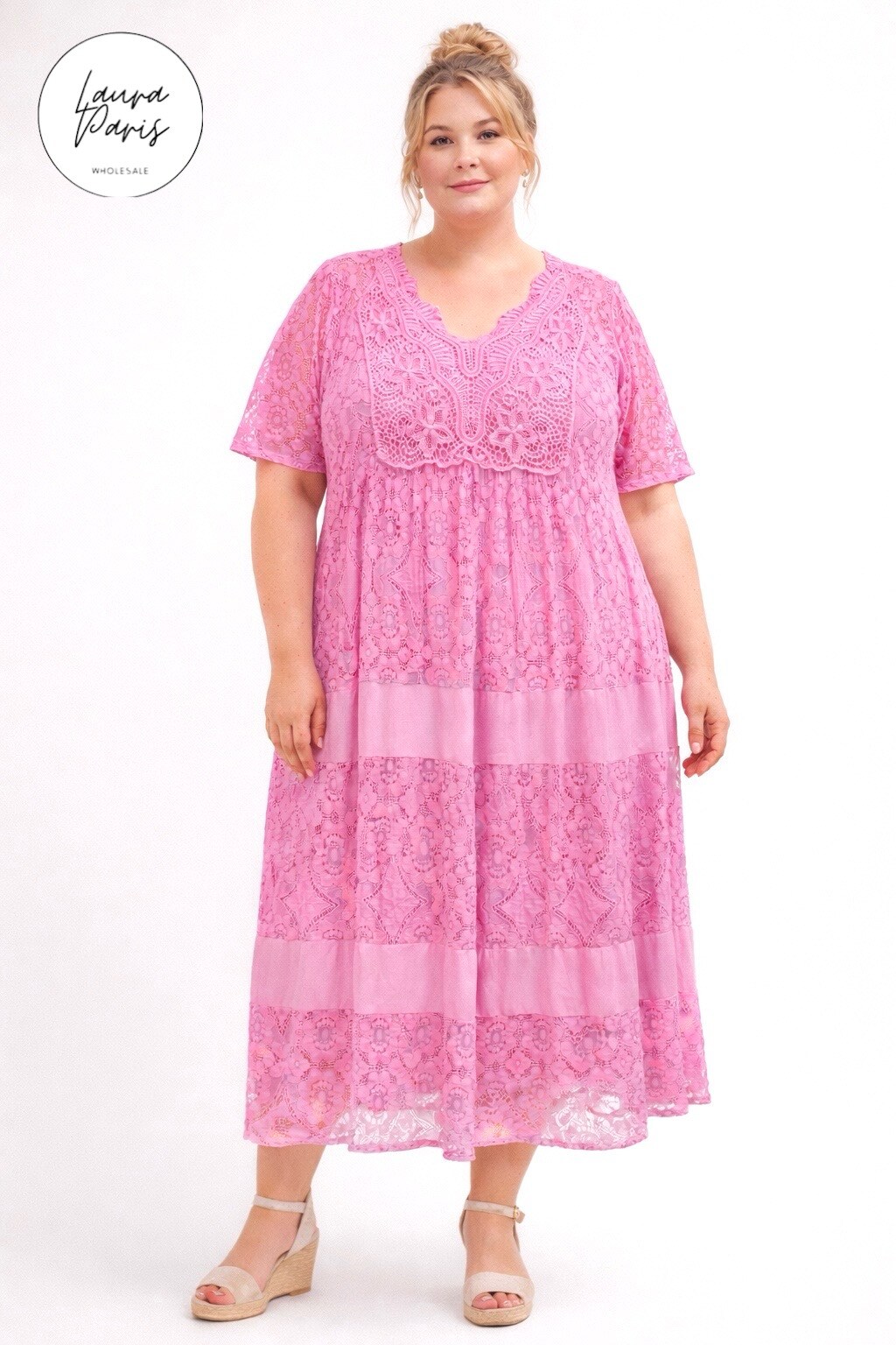 Wholesaler LAURA PARIS (MKL) - Midi dress in macramé lace with layered effect