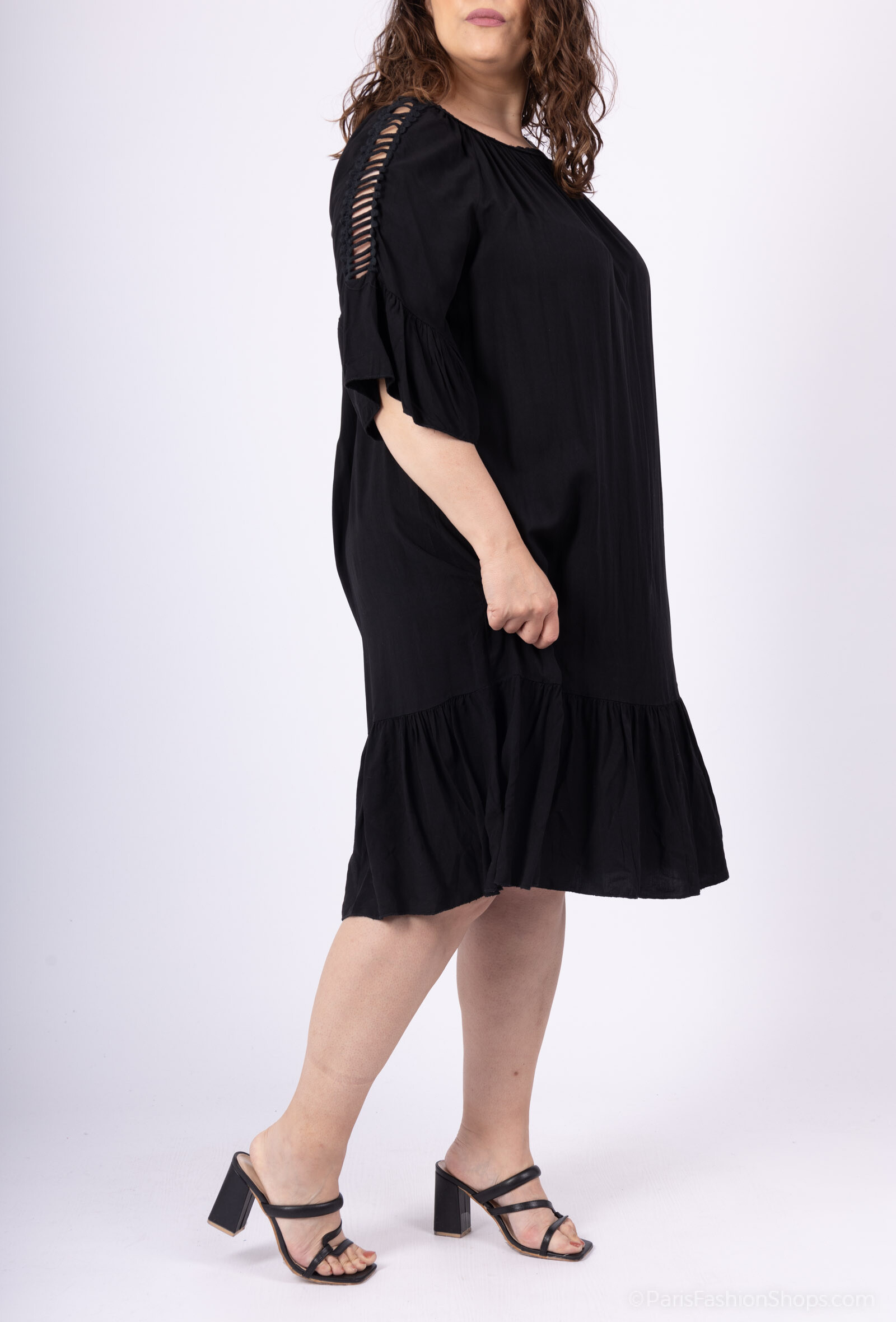 Mayorista LAURA PARIS (MKL) - Vestido fluido con hombros descubiertos