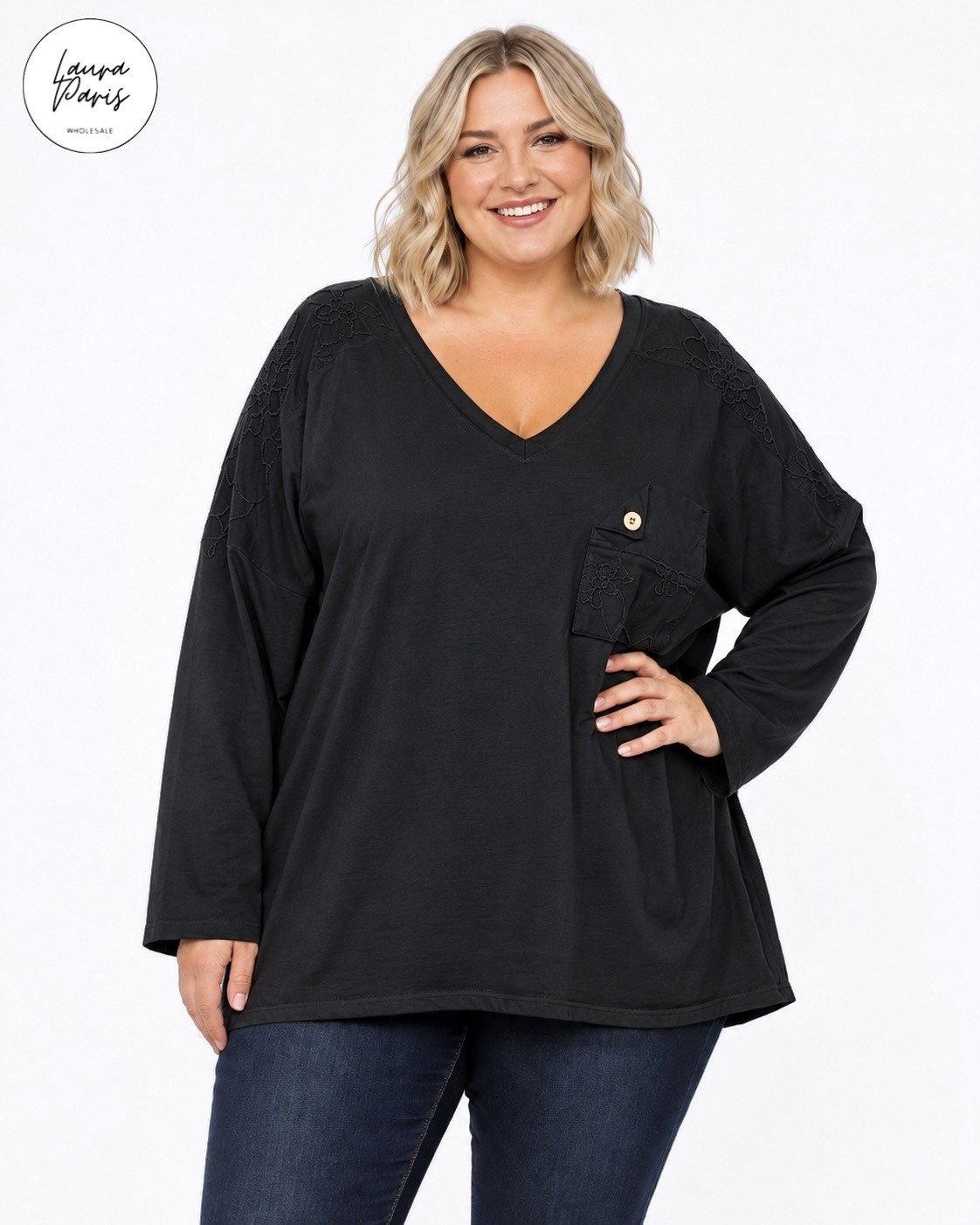 Wholesaler LAURA PARIS (MKL) - Embroidered Sweatshirt Tunic (One Size)
