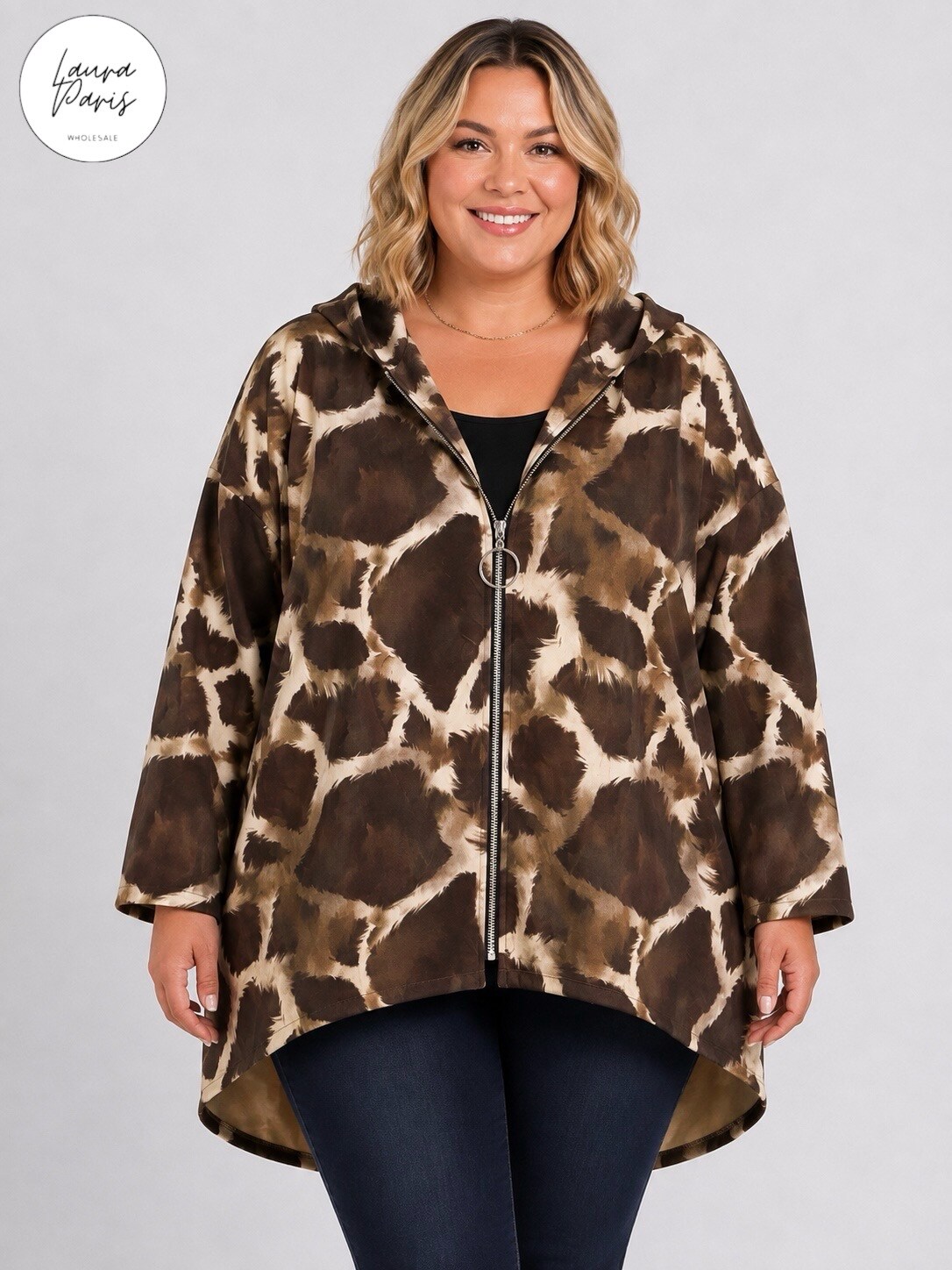 Wholesaler LAURA PARIS (MKL) - Animal print faux suede hooded vest (One Size)