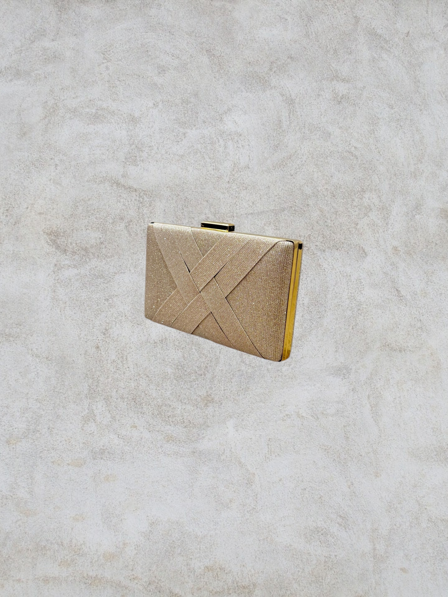 Großhändler Lautinel - Abend-Clutch aus glänzenden und geflochtenen Stoffen