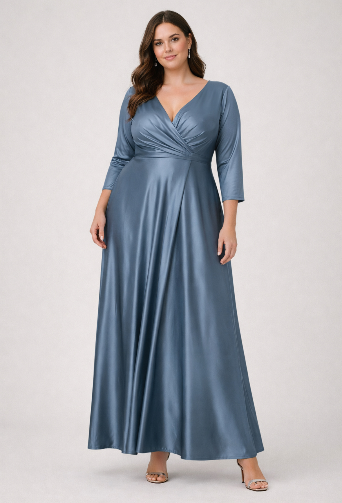 Grossiste Lautinel - Robe de soirée grande taille à manches longues et encolure V
