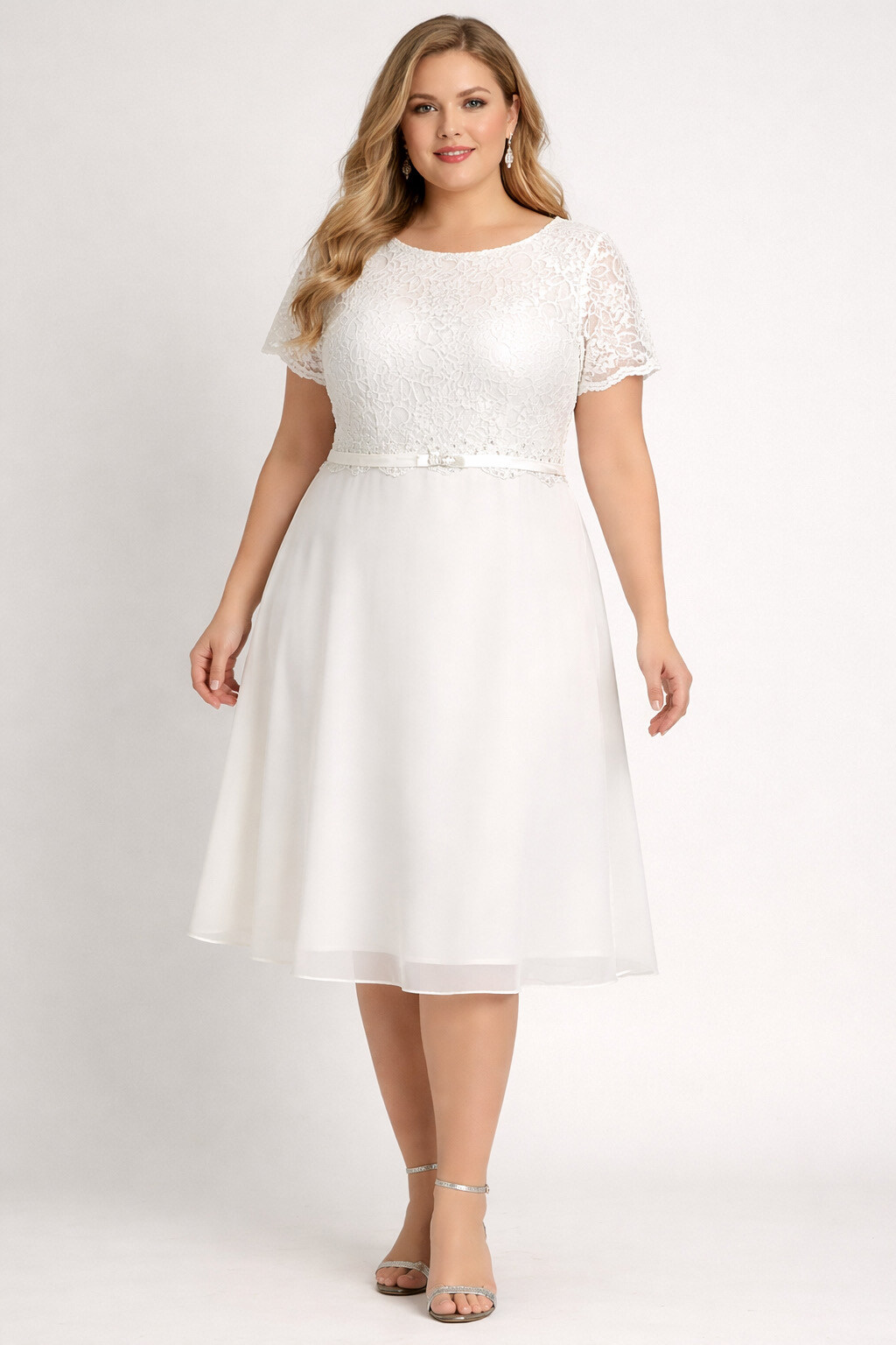 Grossiste Lautinel - Robe mi-long de cocktail en dentelle