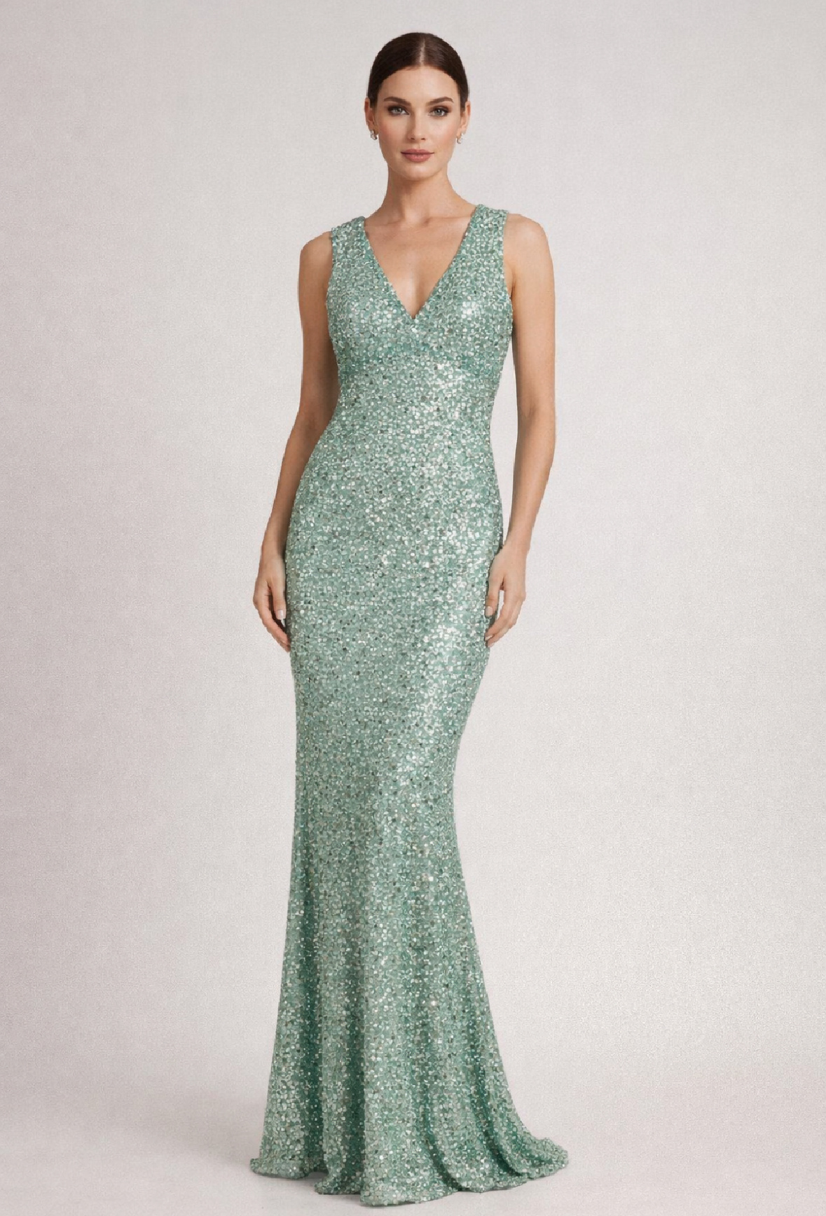 Wholesaler Lautinel - Long, form-fitting evening gown in shimmering sequins