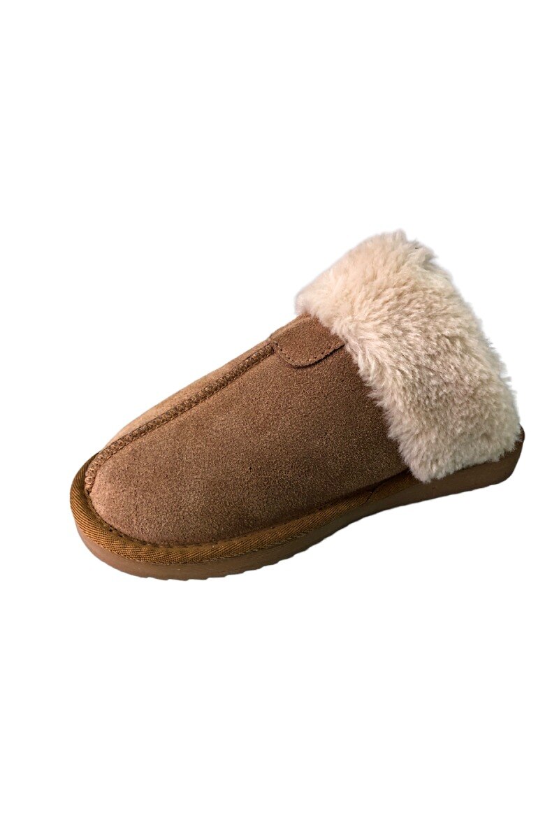 Wholesaler LEATHER COLLECTION - Fur-lined slippers / women