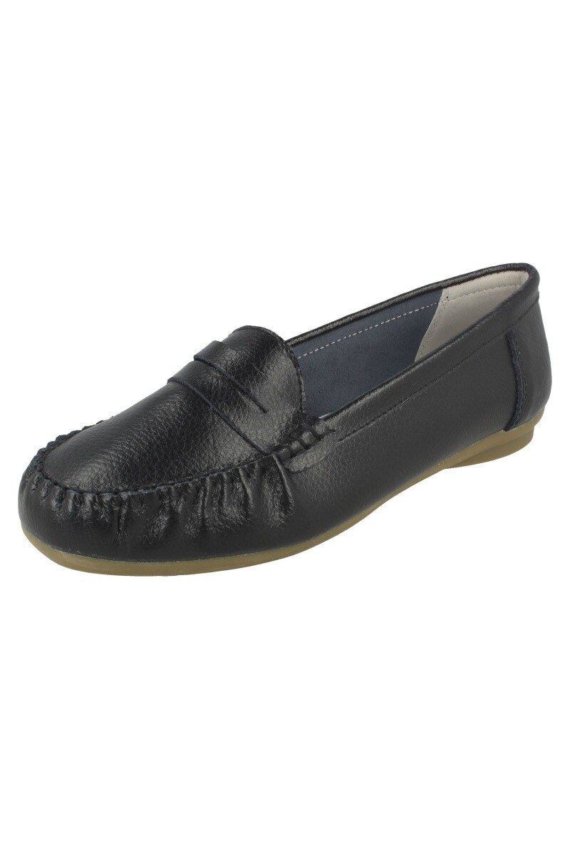 Wholesaler LEATHER COLLECTION - Women's loafers