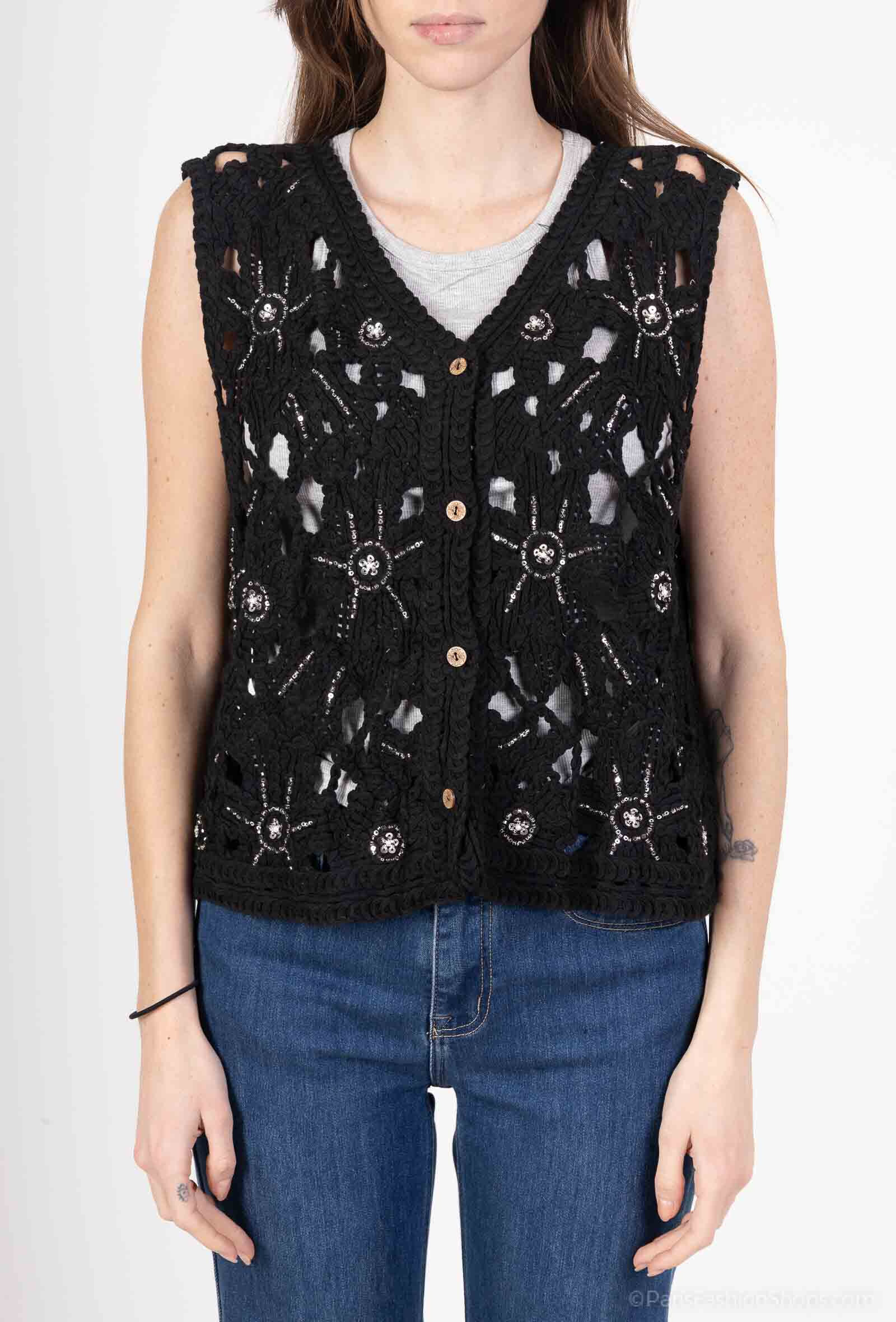 Grossiste Les Bonnes Copines - Gilet en crocher boutonné