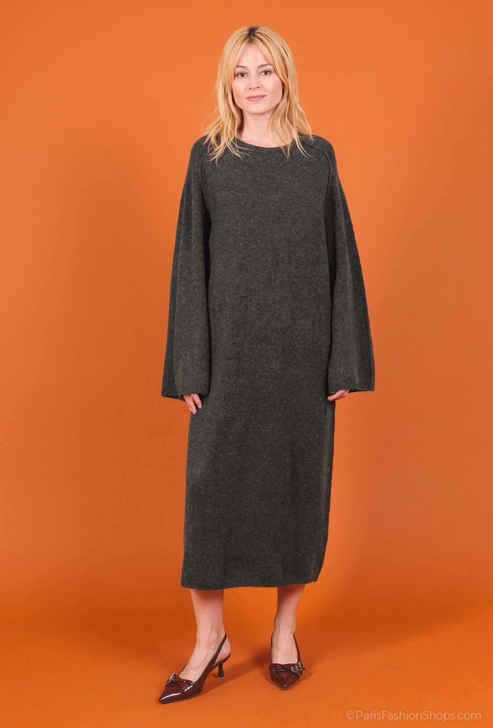 Grossiste Les Bonnes Copines - Robe maille à col rond