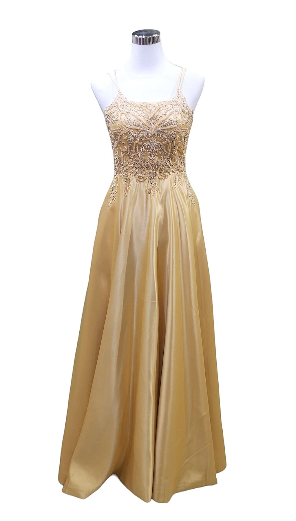 Grossiste Les Voiliers - Robe longue de soirée satinée