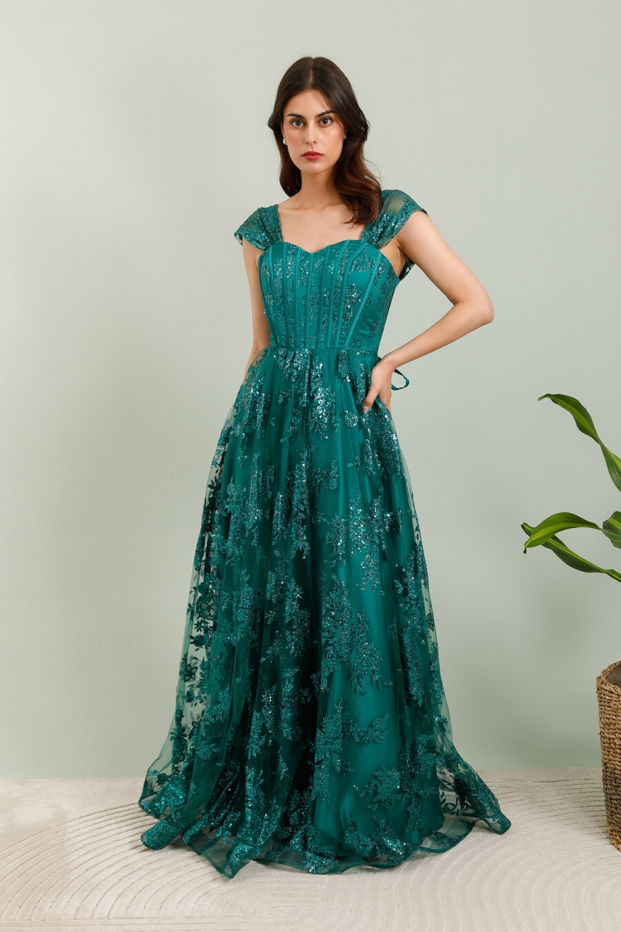 Grossiste Les Voiliers - Robe de soirée longue pailletée  col bateau