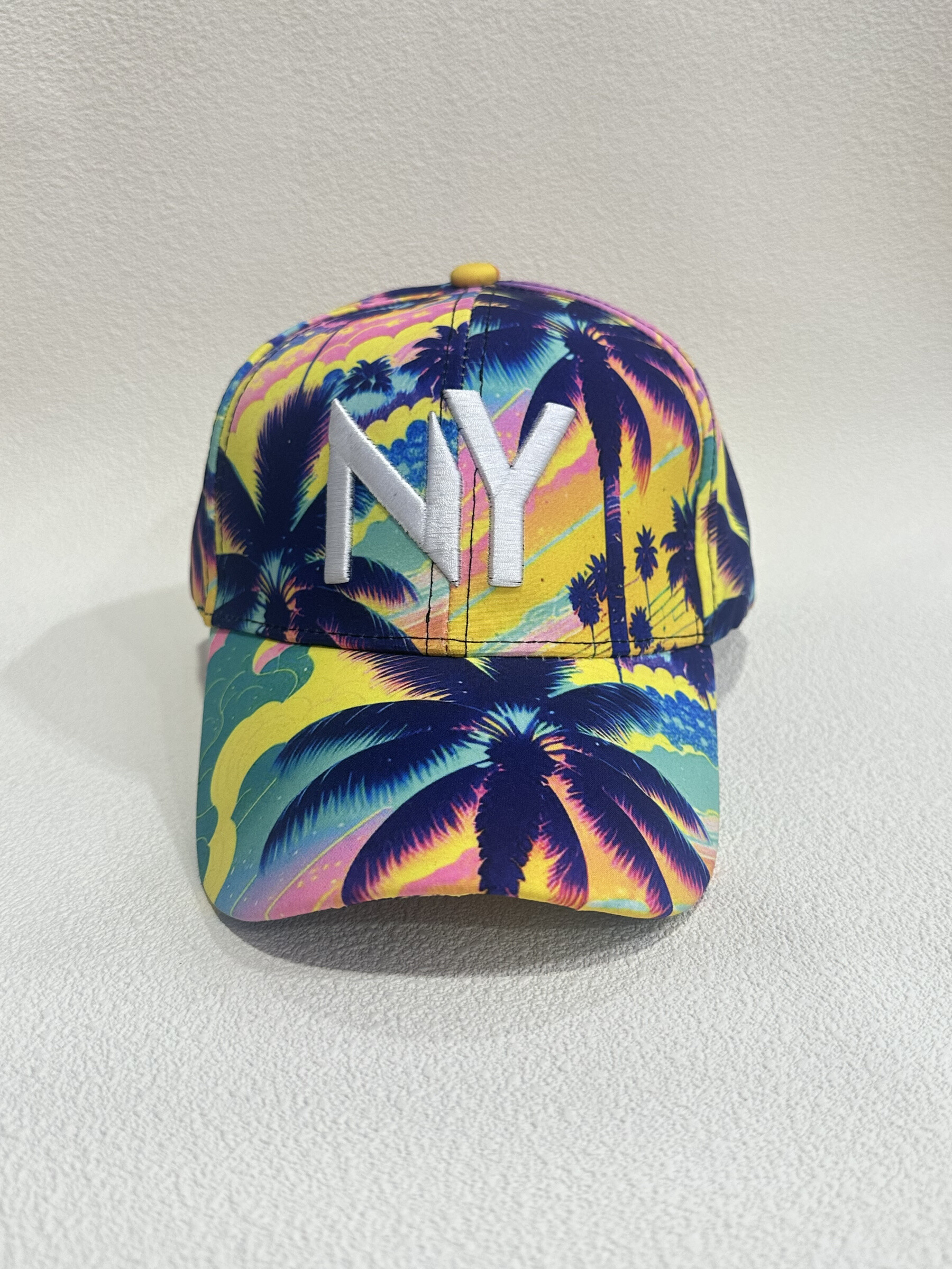 Wholesaler LEXA PLUS - Embroidered NY cap