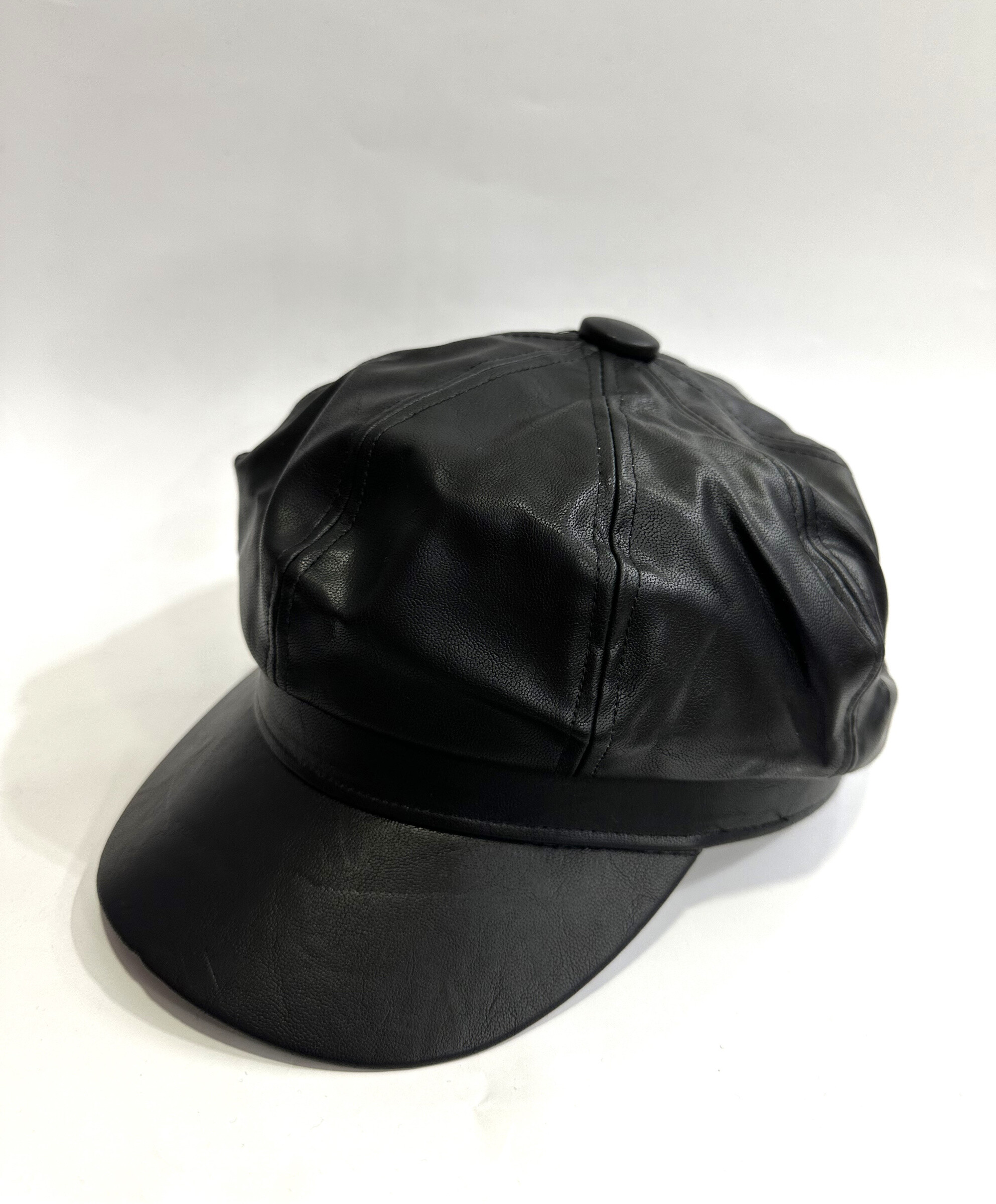 Wholesaler LEXA PLUS - Faux leather cap