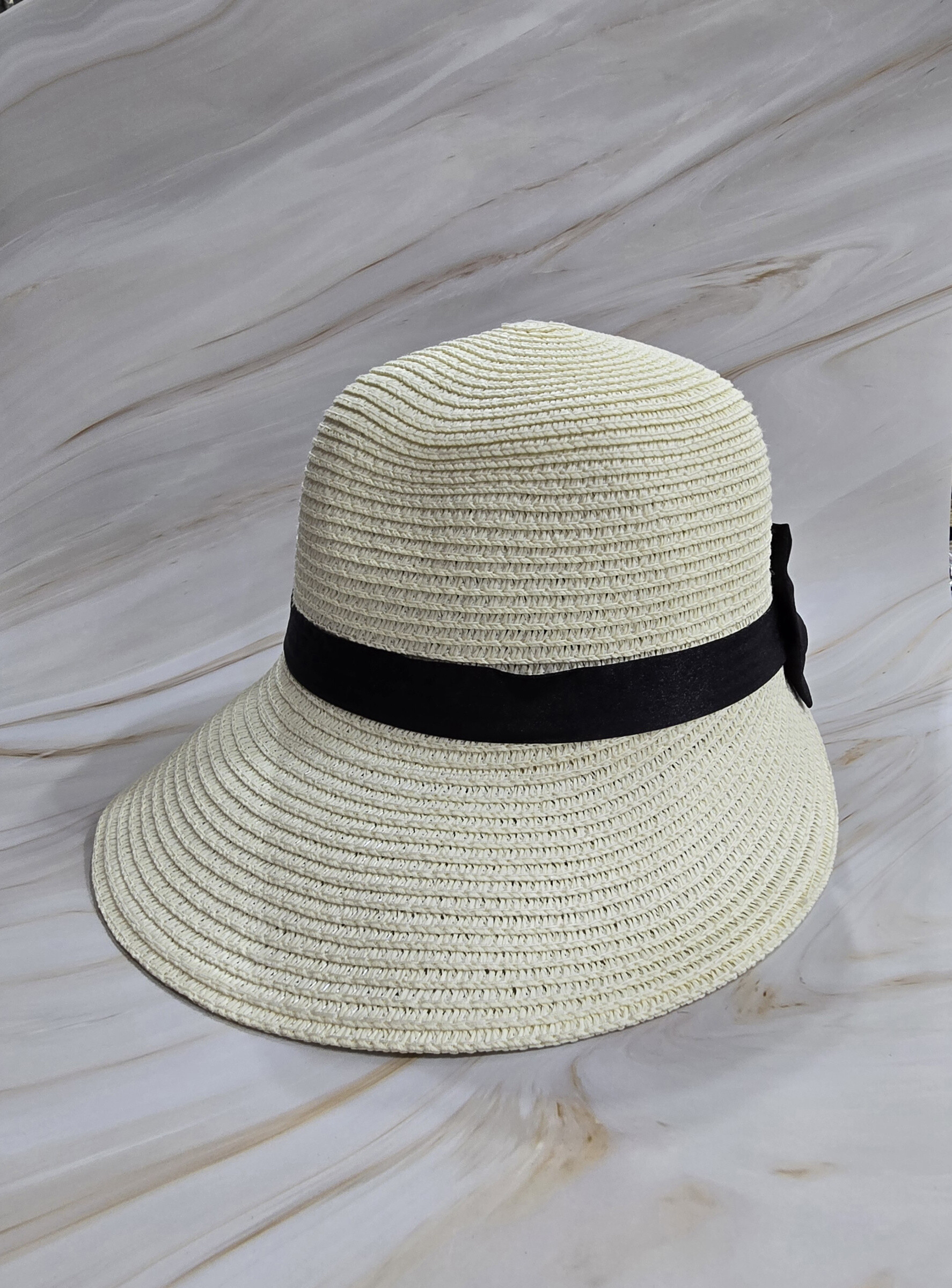 Wholesaler LEXA PLUS - large visor hat