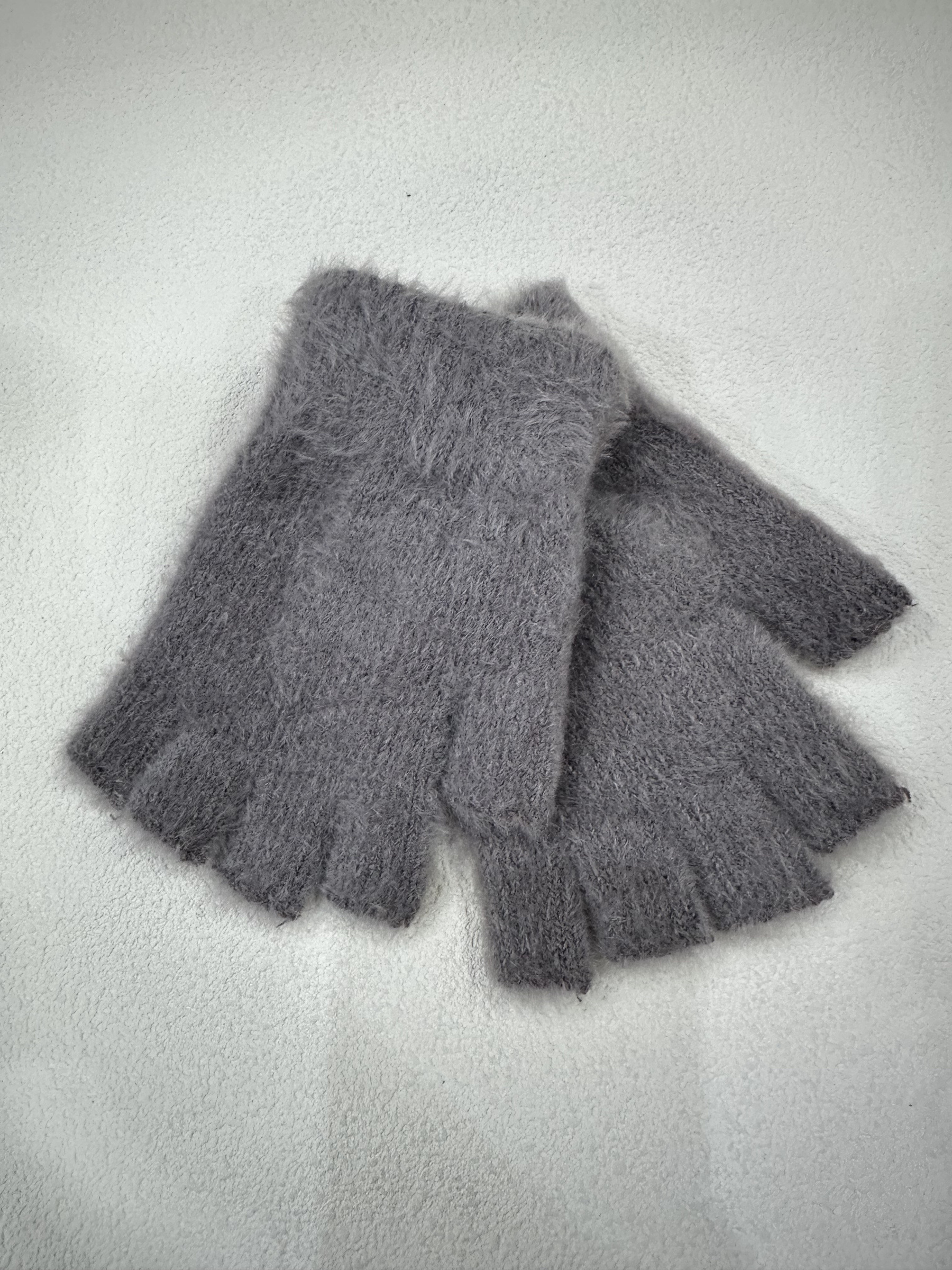 Großhändler LEXA PLUS - Flauschige fingerlose Handschuhe