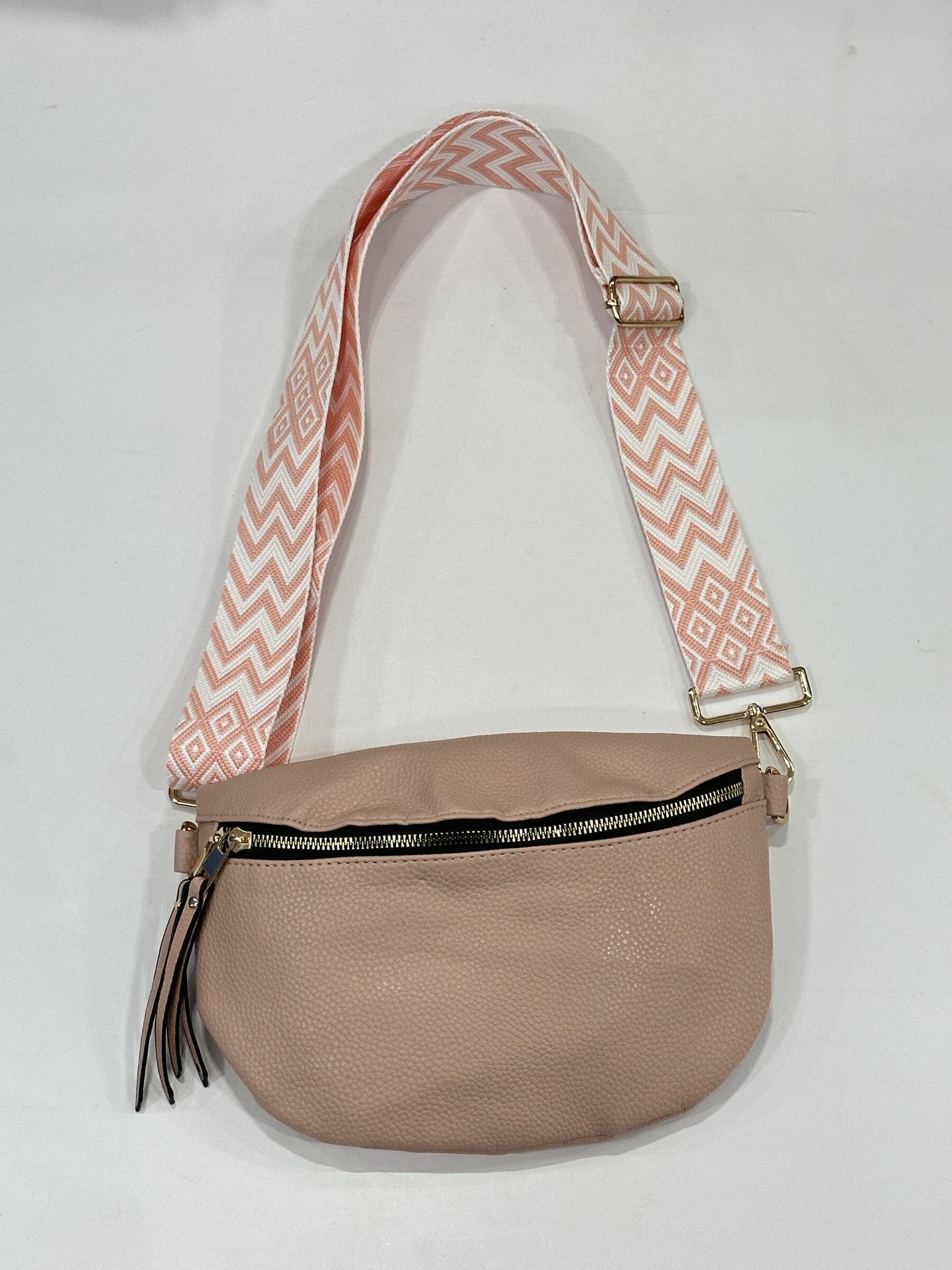 Wholesaler LEXA PLUS - Banana Bag with shoulder strap