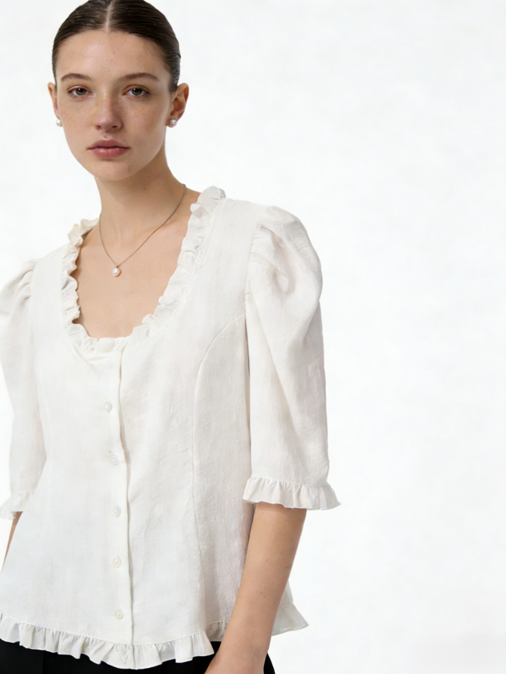 Wholesaler LI.FE STYLE - Ruffled blouse with puff sleeves and scoop neckline