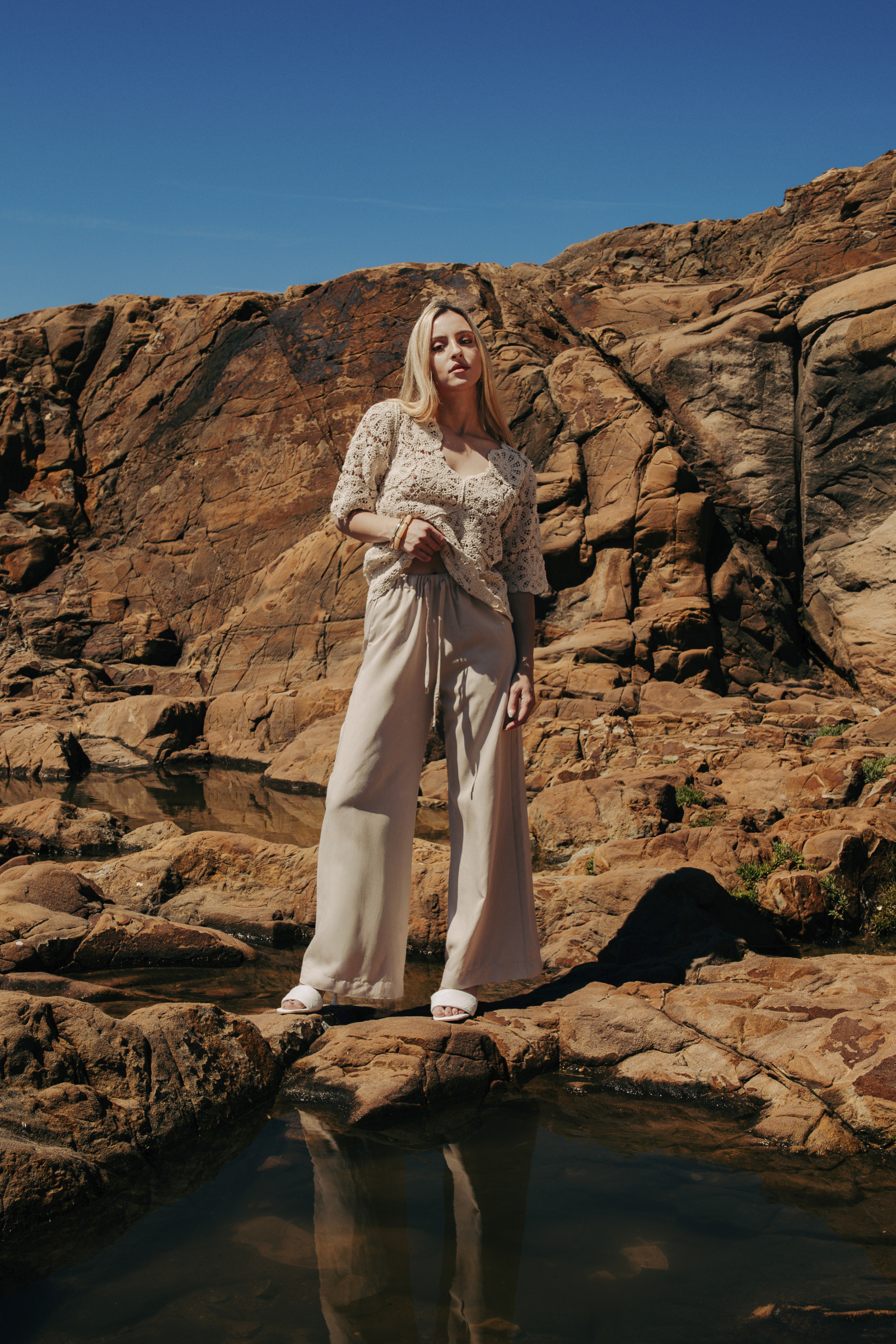 Wholesaler LI.FE STYLE - Linen Viscose Trousers, waist with laces and silver cord ends