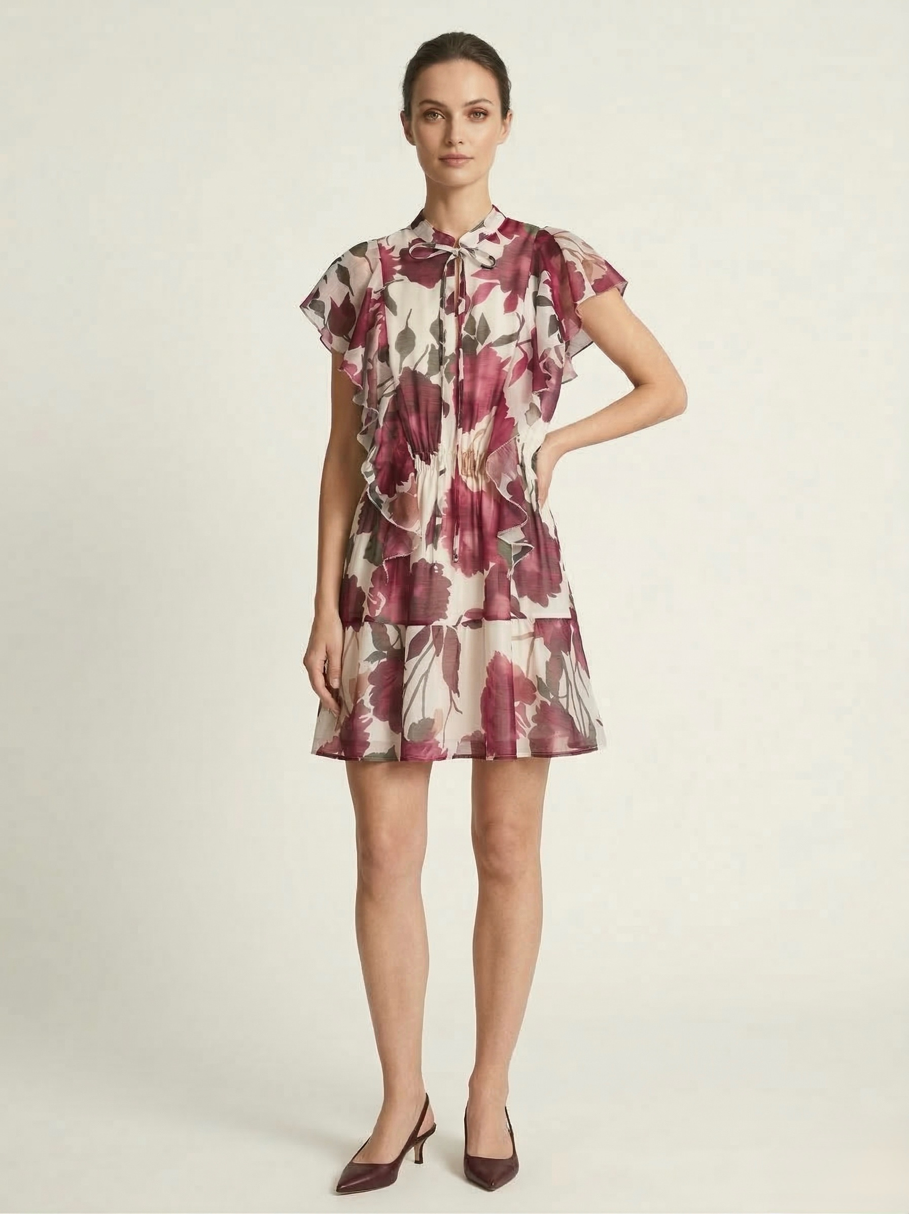 Grossista LI.FE STYLE - Abito corto femminile floreale con volant
