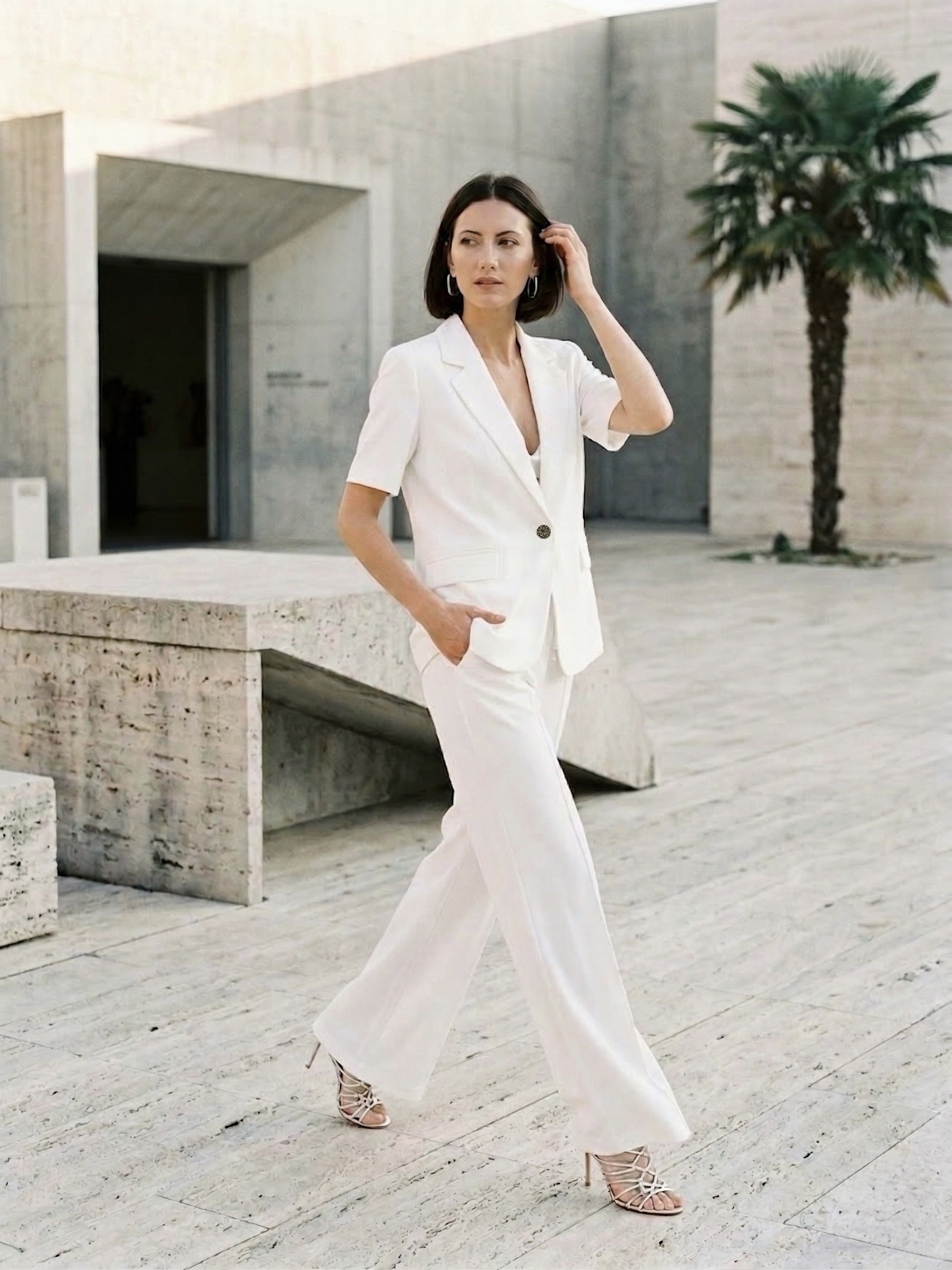 Grossiste LI.FE STYLE - Blazer fluide à manches courtes en mélange de rayonne