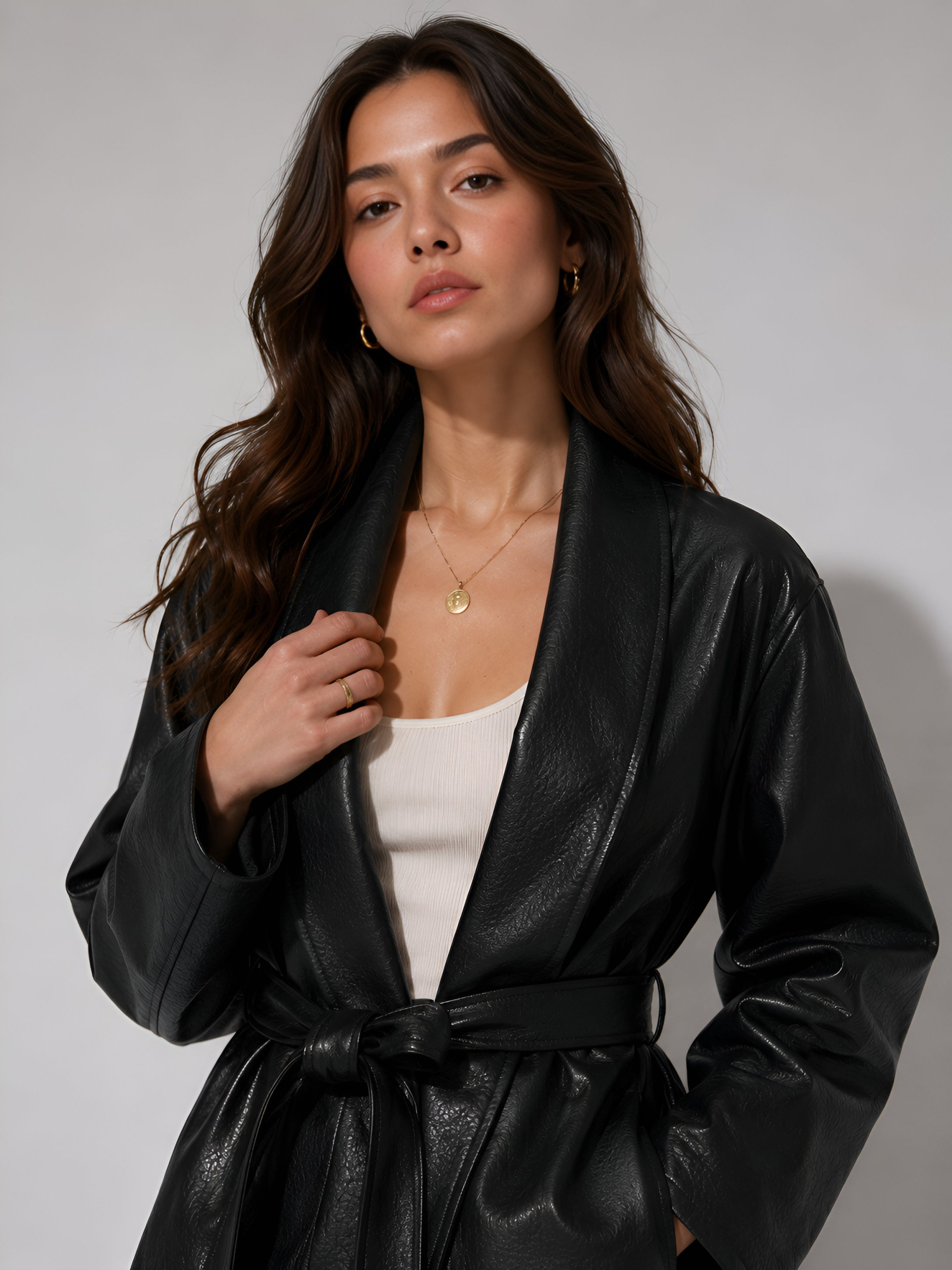 Grossiste LI.FE STYLE - Veste avec ceinture en simili cuir