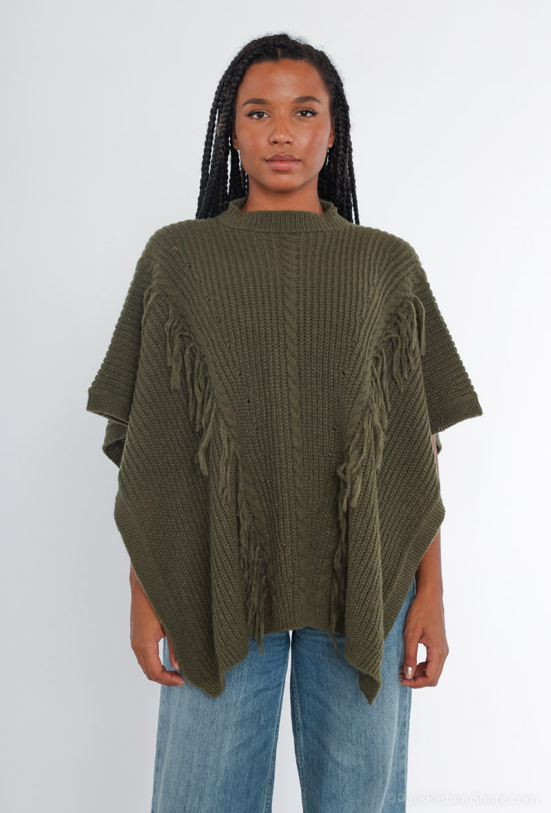 Mayorista Lidy's - Poncho de punto trenzado con flecos y cuello alto