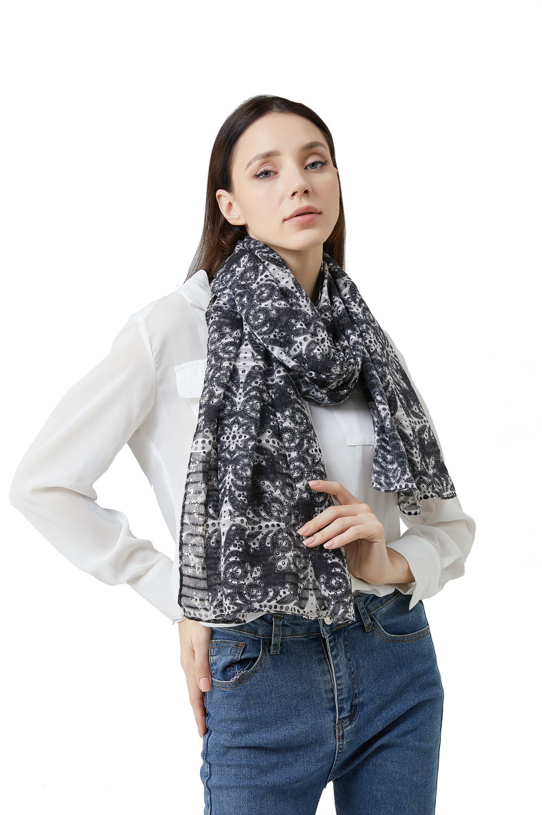 Grossiste Lidy's - Foulard doux imprimé avec motifs fractale