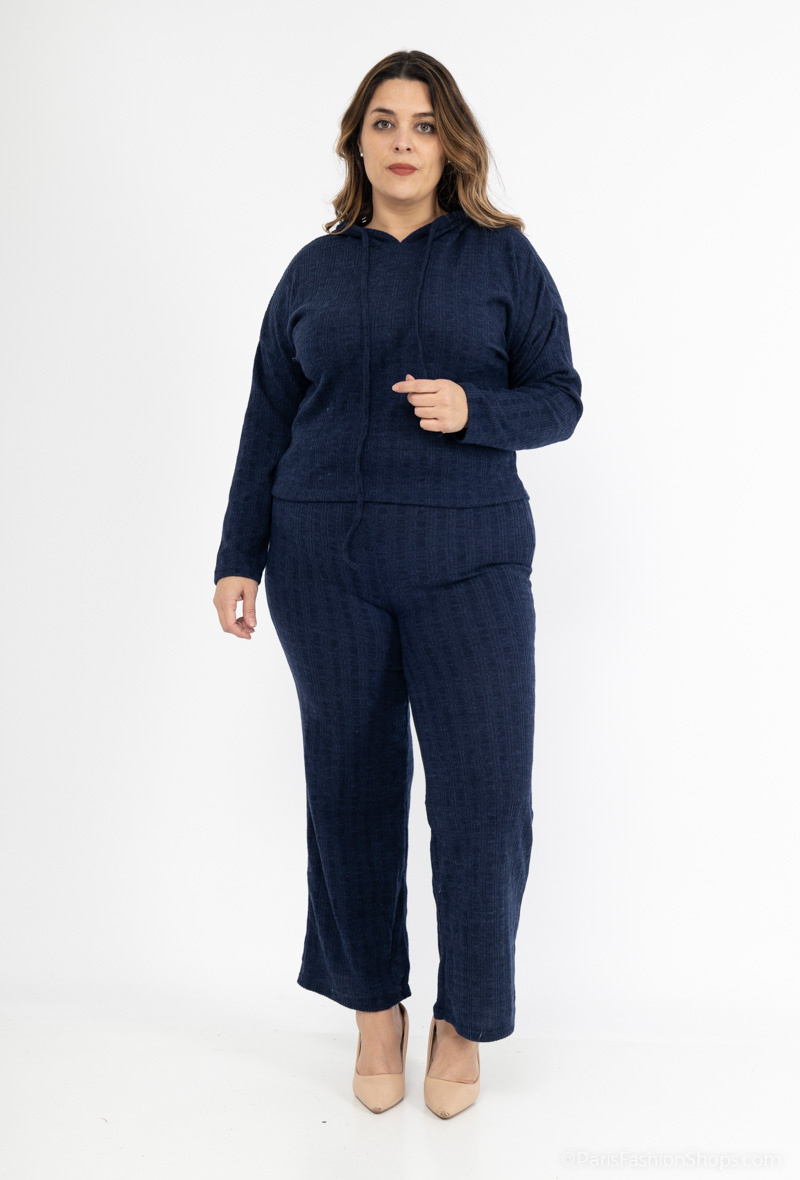 Grossiste Lilie Plus - Emsembles haut avec un capuche et pantalons large grande taille