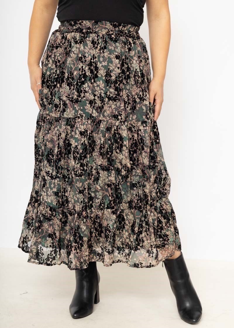 Grossista Lilie Plus - gonne lunghe con stampa taglia grande LXL XLXXL