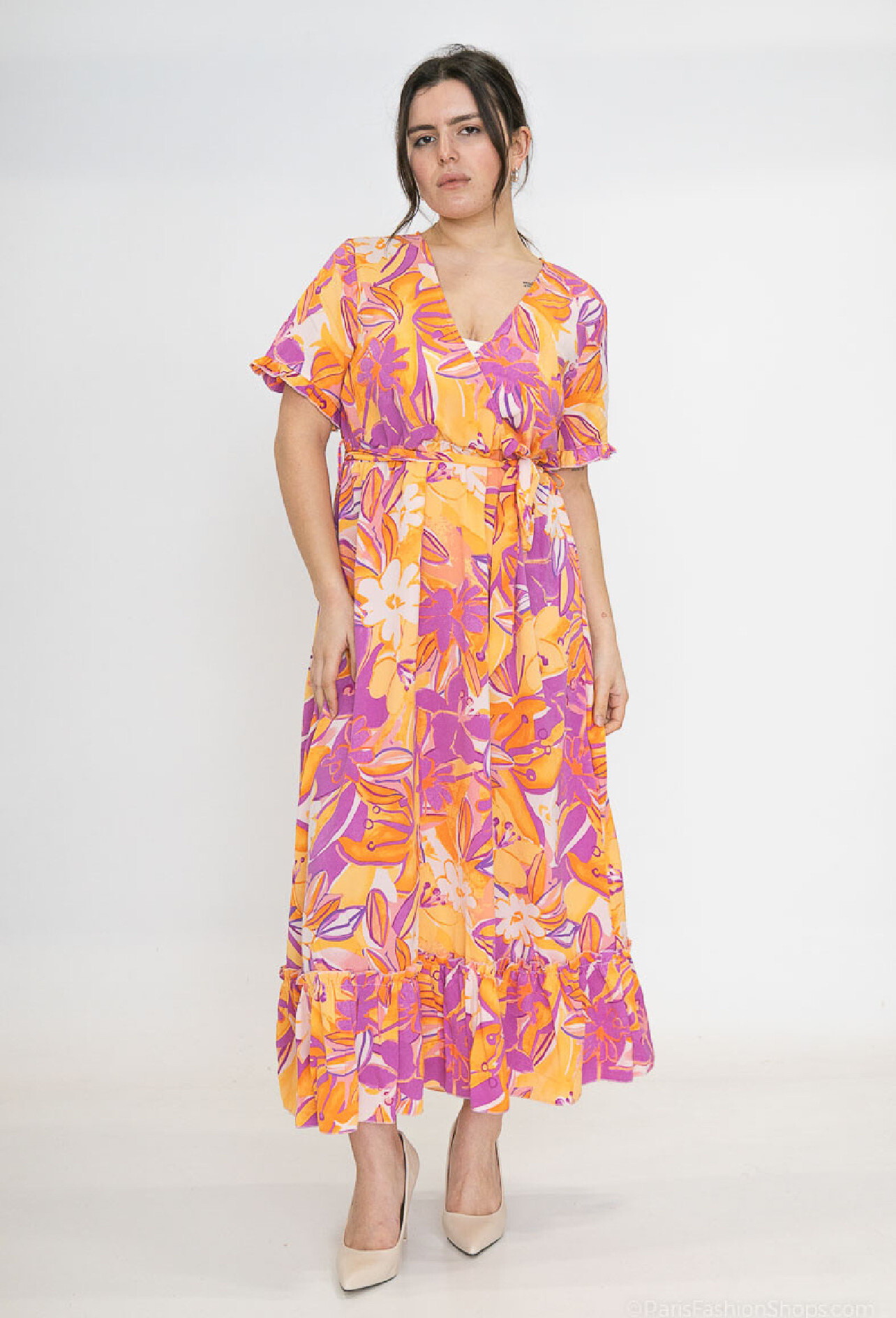 Großhändler Lilie Plus - Plus-Size-Maxikleid mit tropischem Print