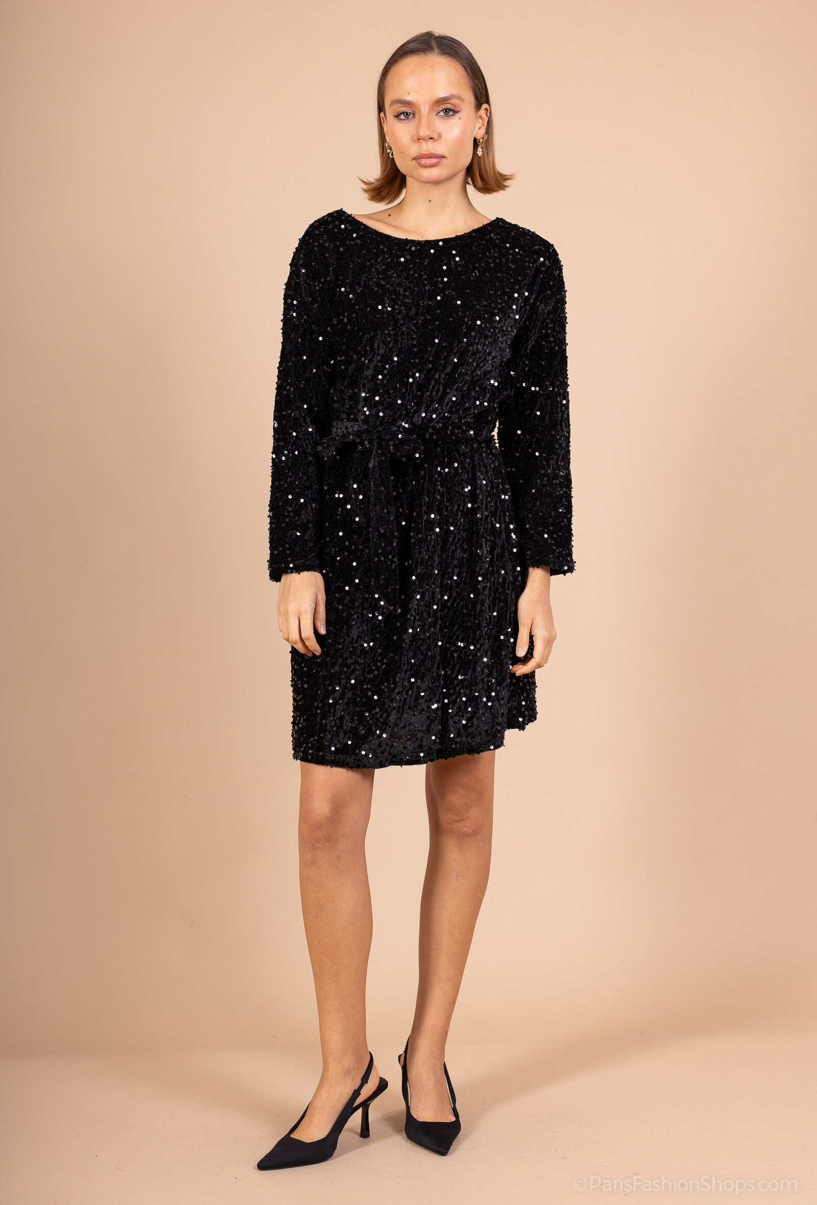 Wholesaler Lilie Rose - Short sequin dresses