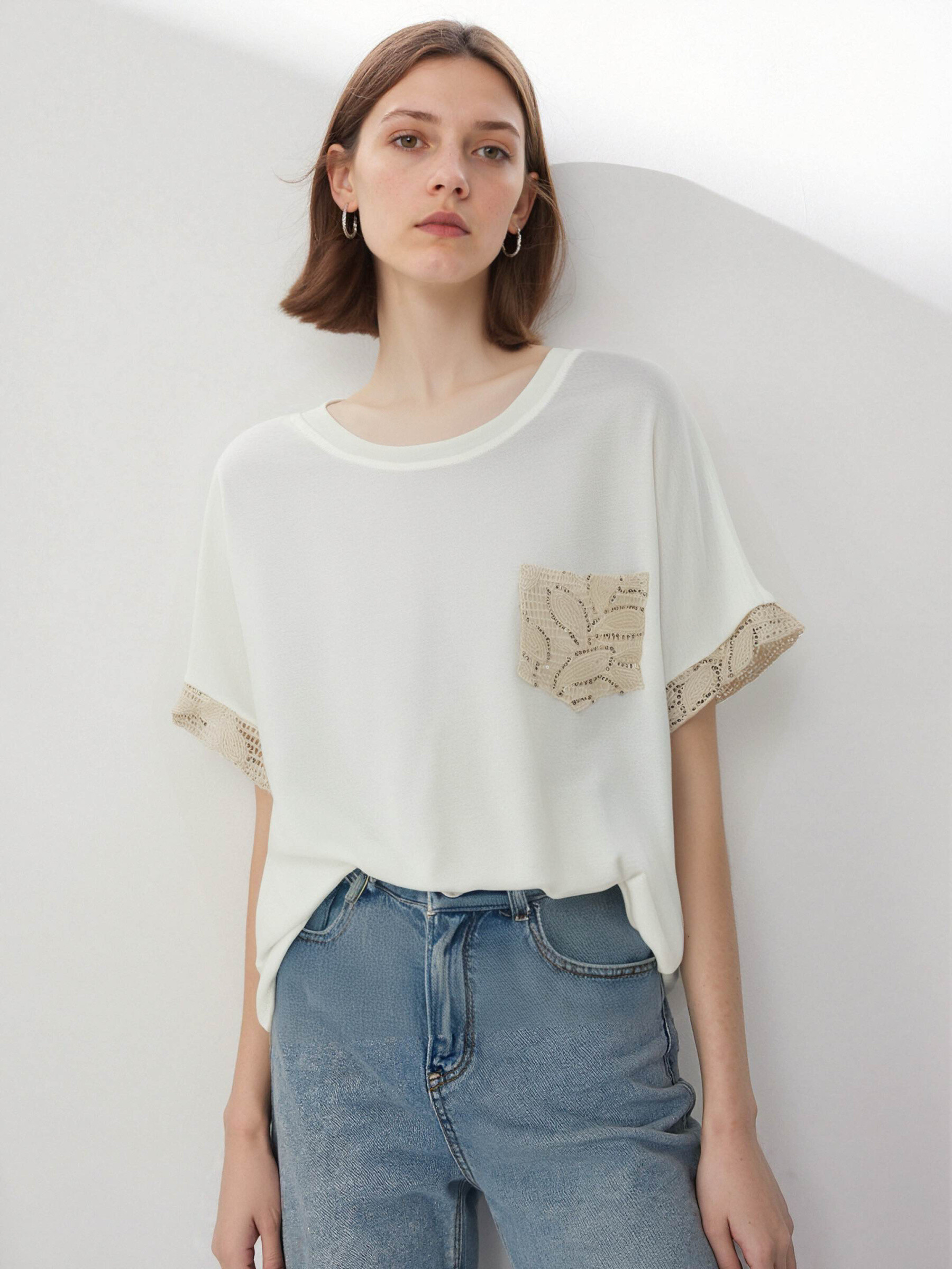 Mayorista LILLA - Camiseta borde de mangas en sangallo