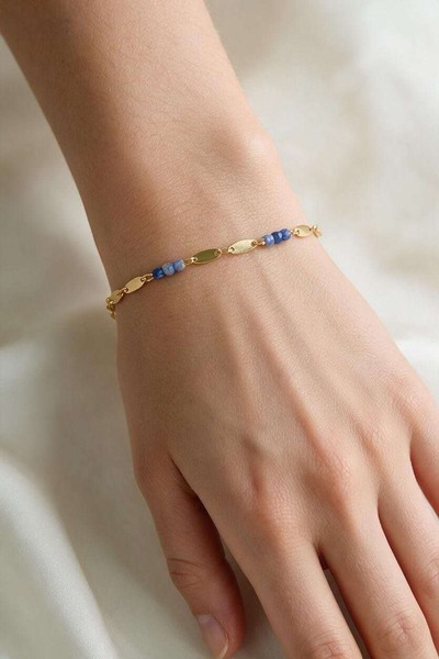 Wholesaler LILY CONTI - Gold-plated stainless steel bracelet with stones Wholesaler LILY CONTI - Gold-plated stainless steel bracelet with stones