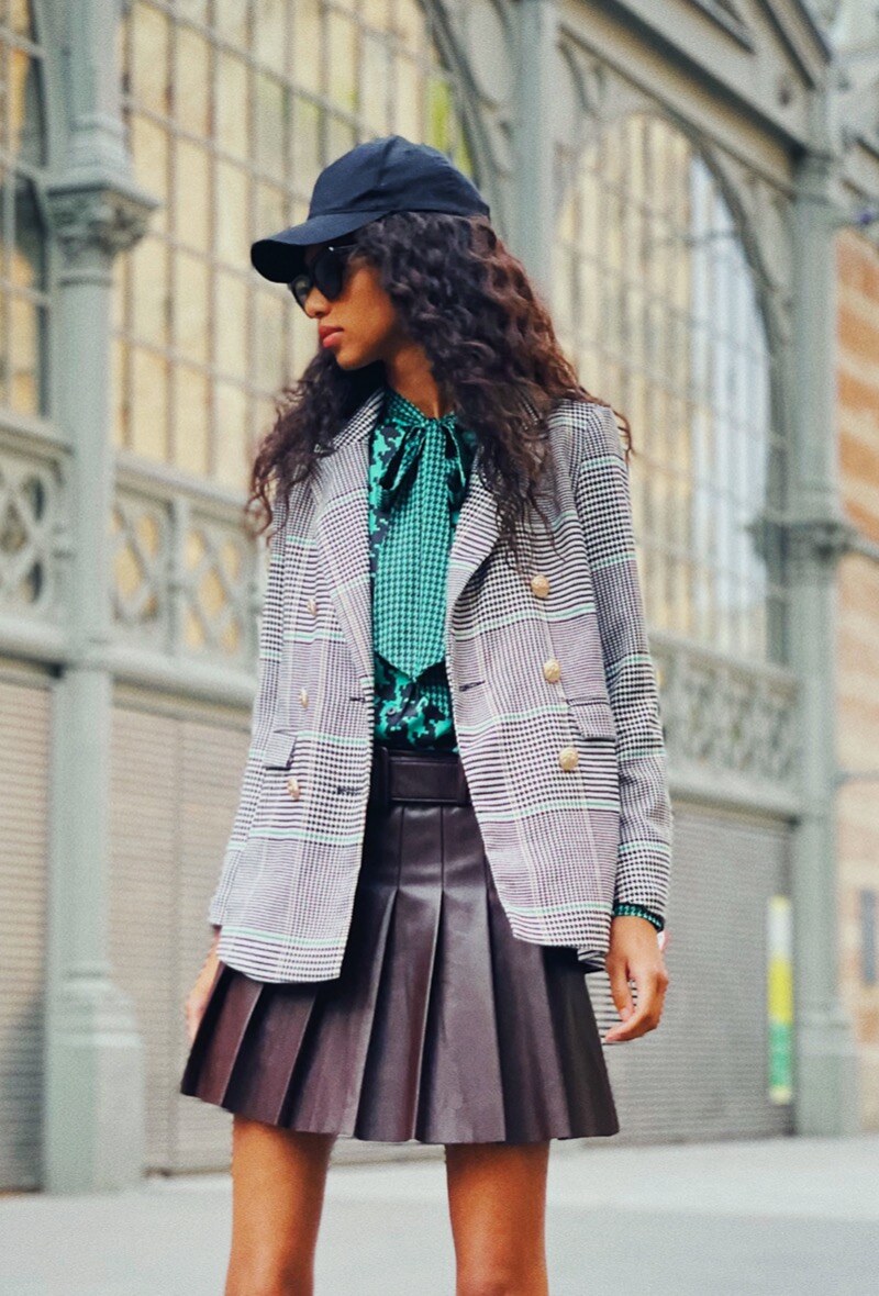 Wholesaler Lily White - Checked Blazer