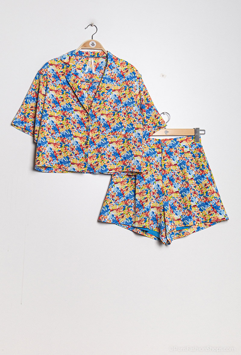 Grossiste Lily White - Chemise à imprimé fleurs