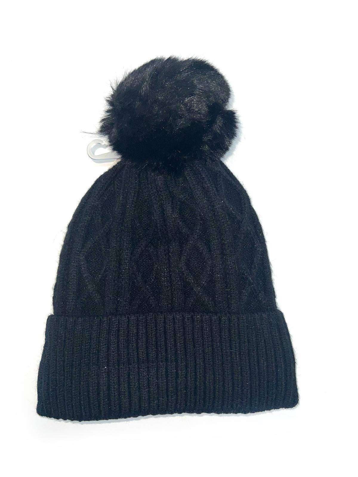 Wholesaler LINETA - BX-23 Unisex knit-look beanie with sequins and pompom, lined