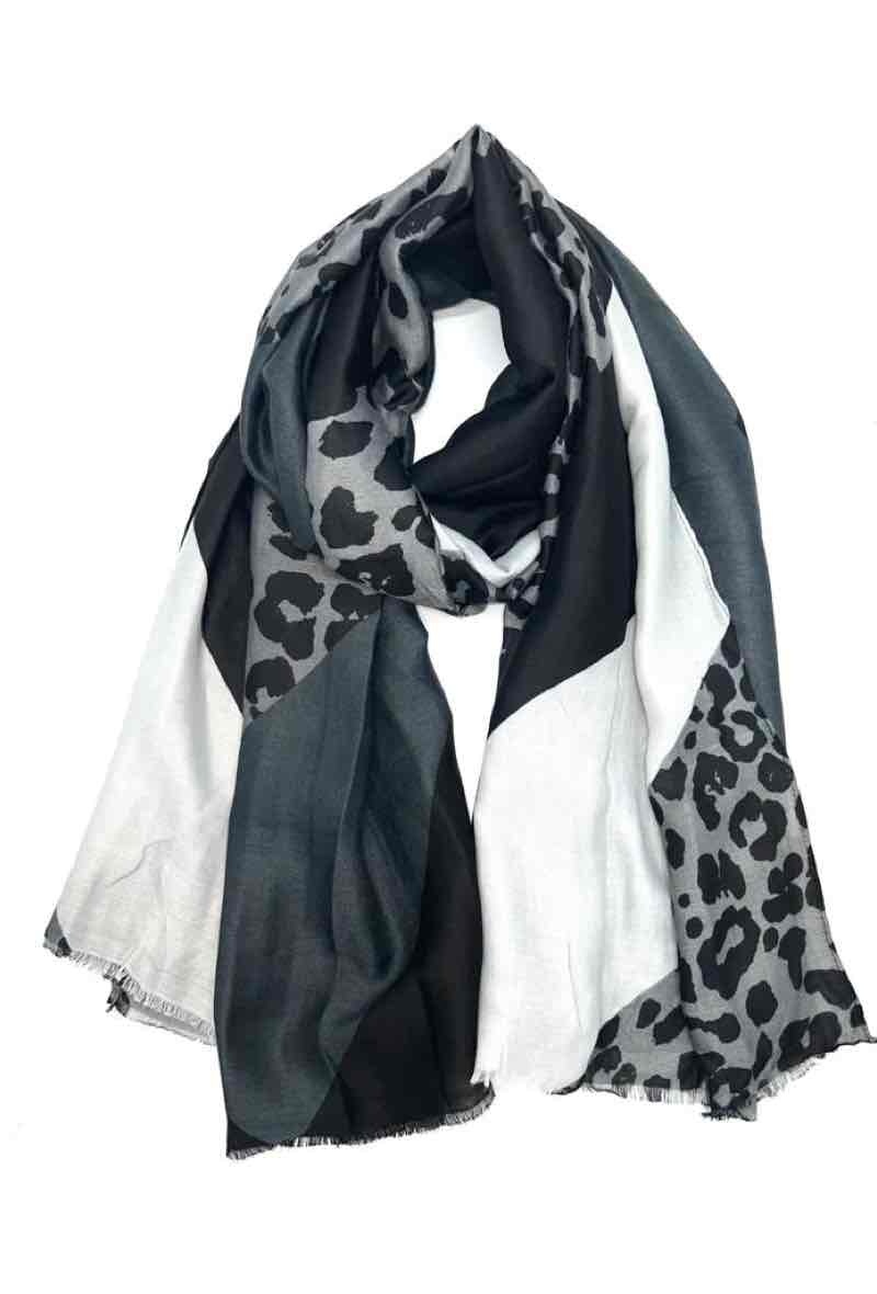 Grossiste LINETA - Foulard motif léopard